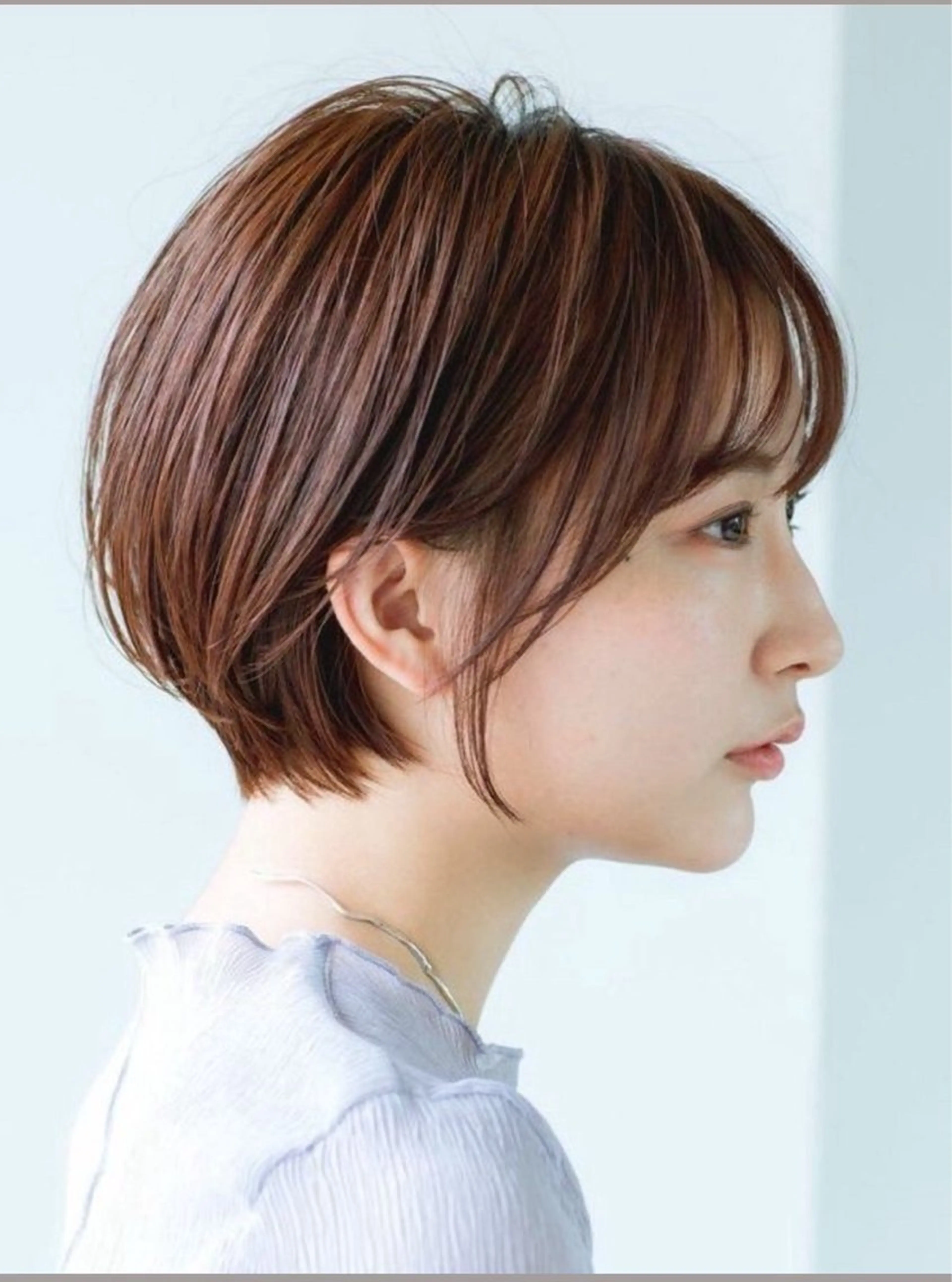 ショート 透明感カラー/ベージ ュ/HIKARU🌿のヘアスタイル
