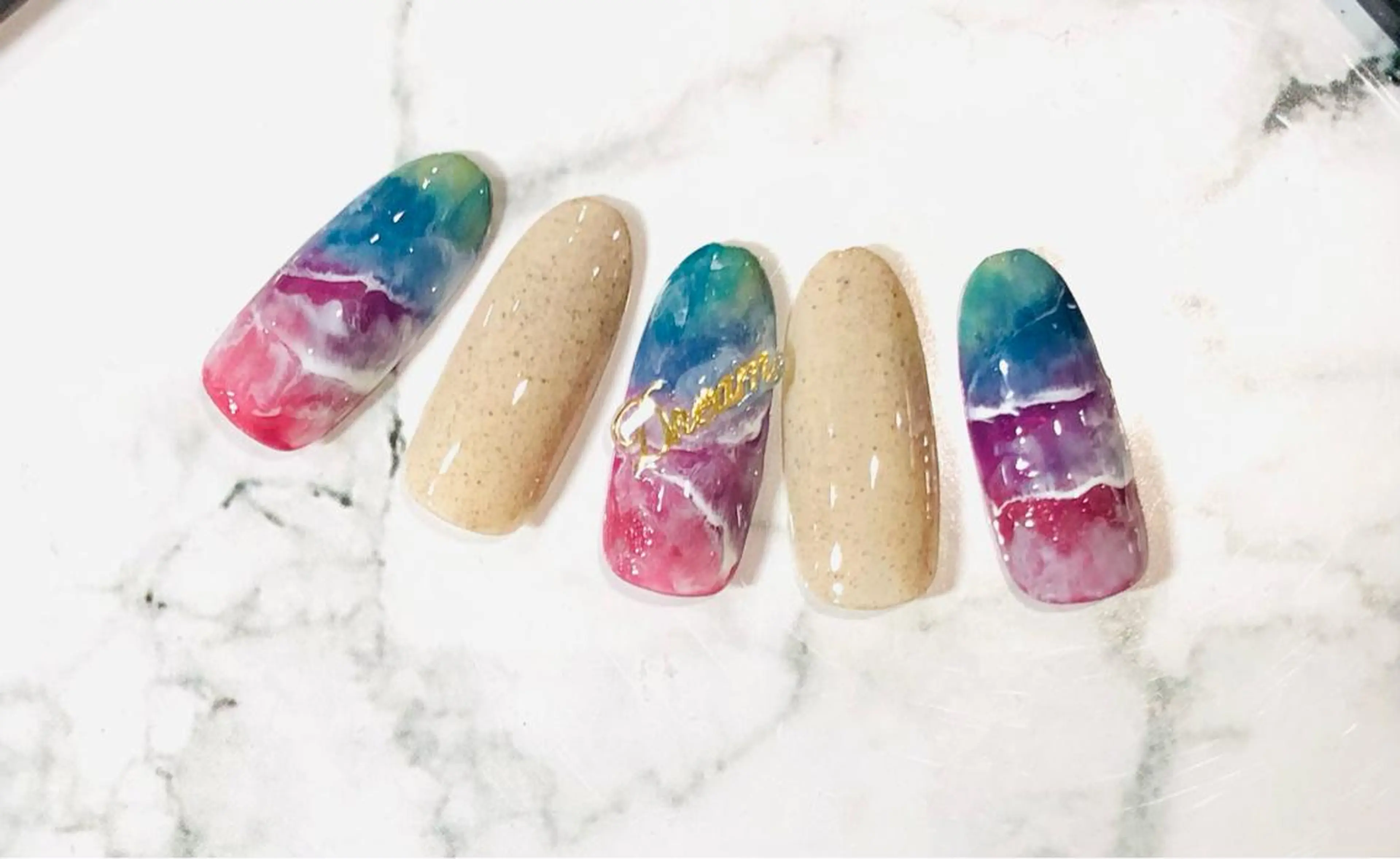 ネイル H3 hitoのネイルデザイン