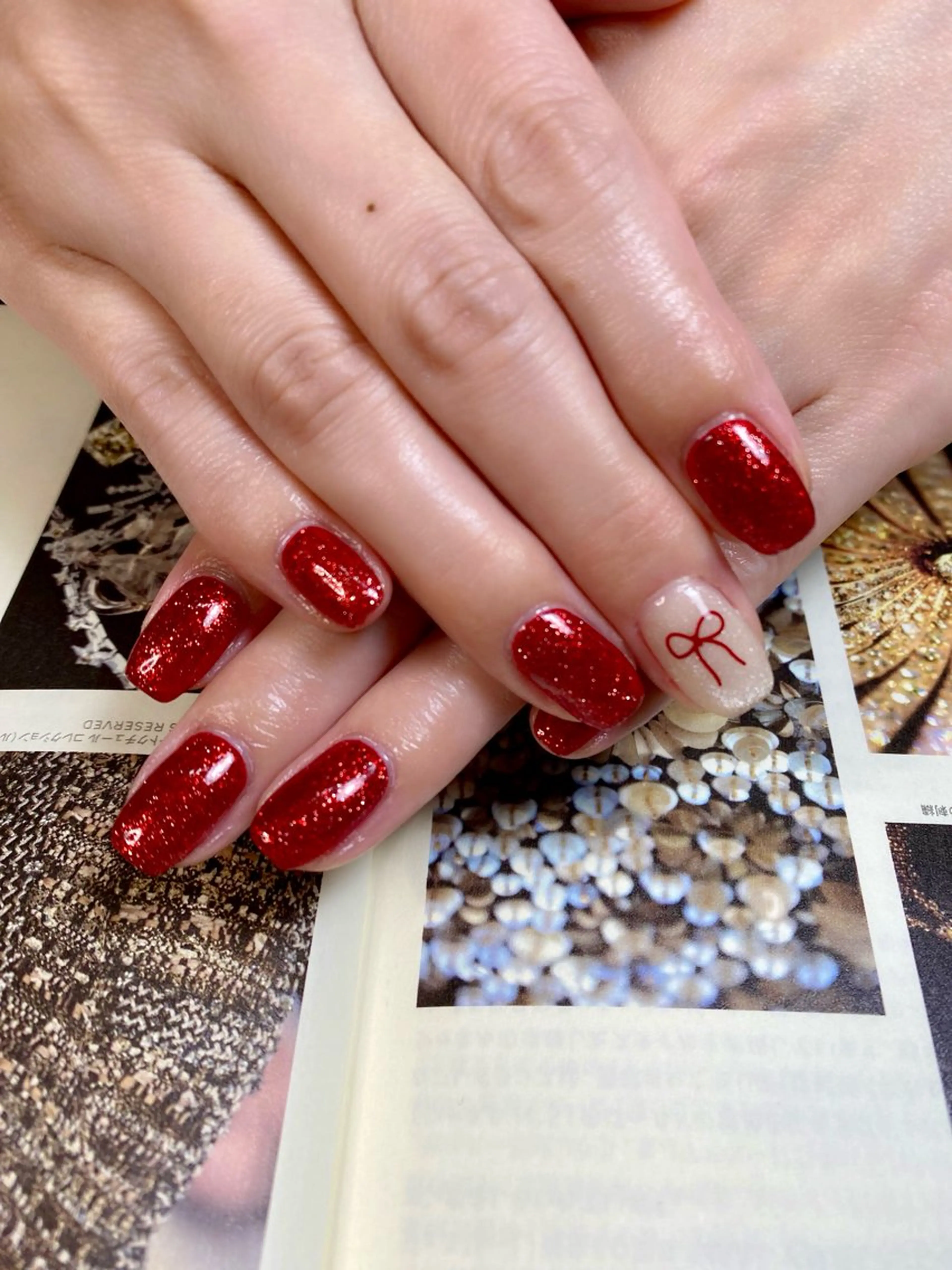 ネイル ボルドー フラッシュネイル キラキラネイル マグネットネイル オフィスネイル iro+ nailのネイルデザイン