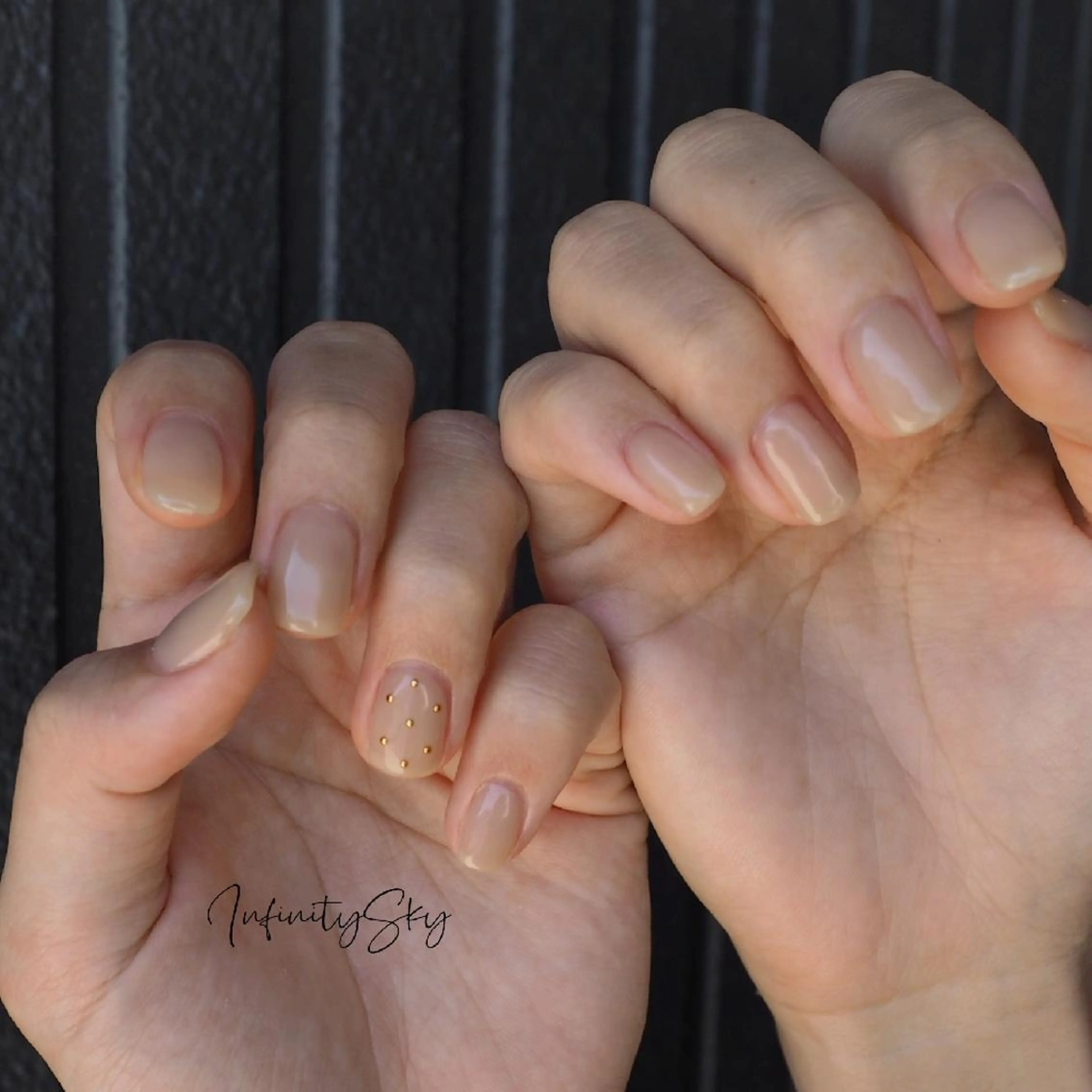ネイル シンプルネイル ハンドネイル infinity skyのネイルデザイン