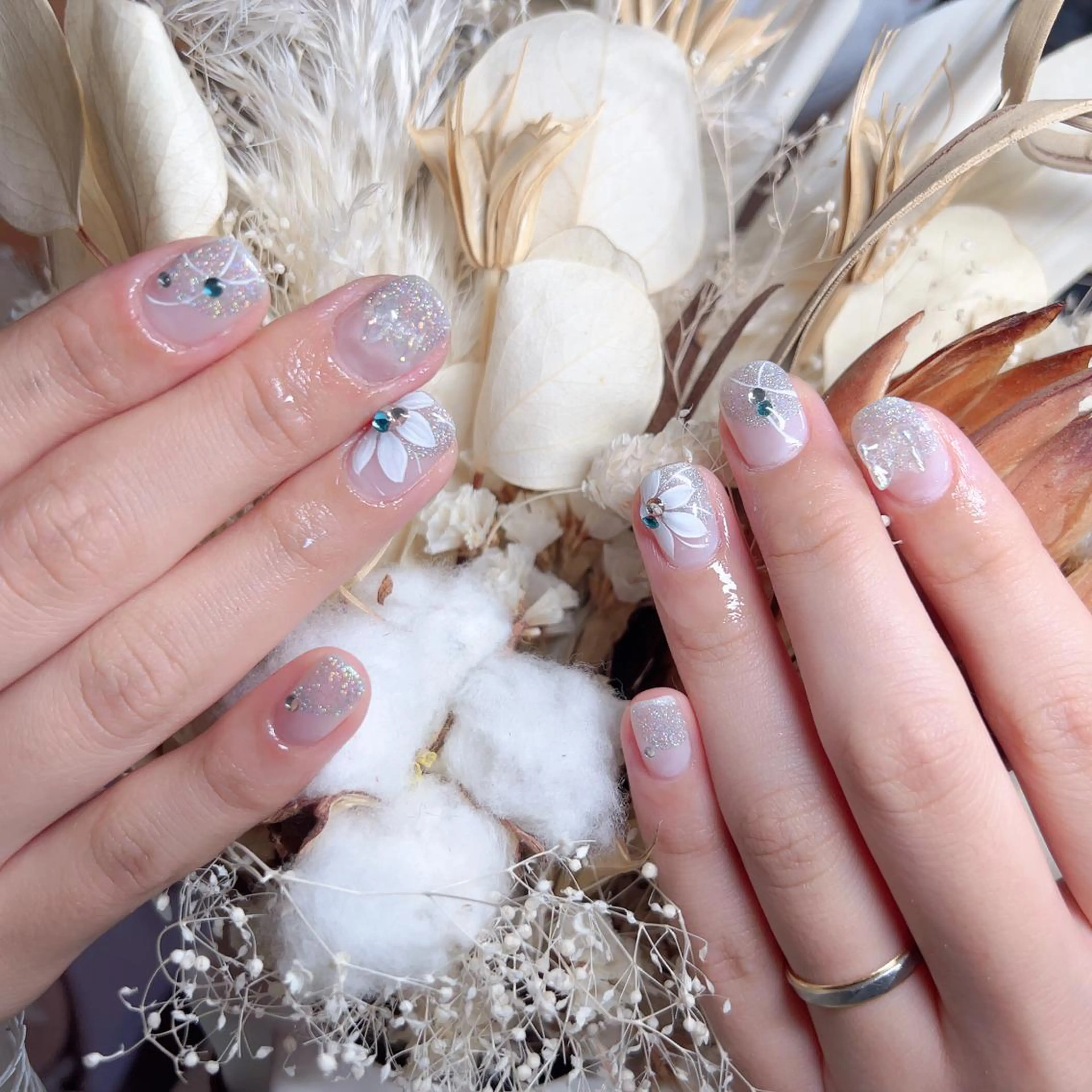 ネイル ハンドネイル M🌷nail 長さだし専門店のネイルデザイン