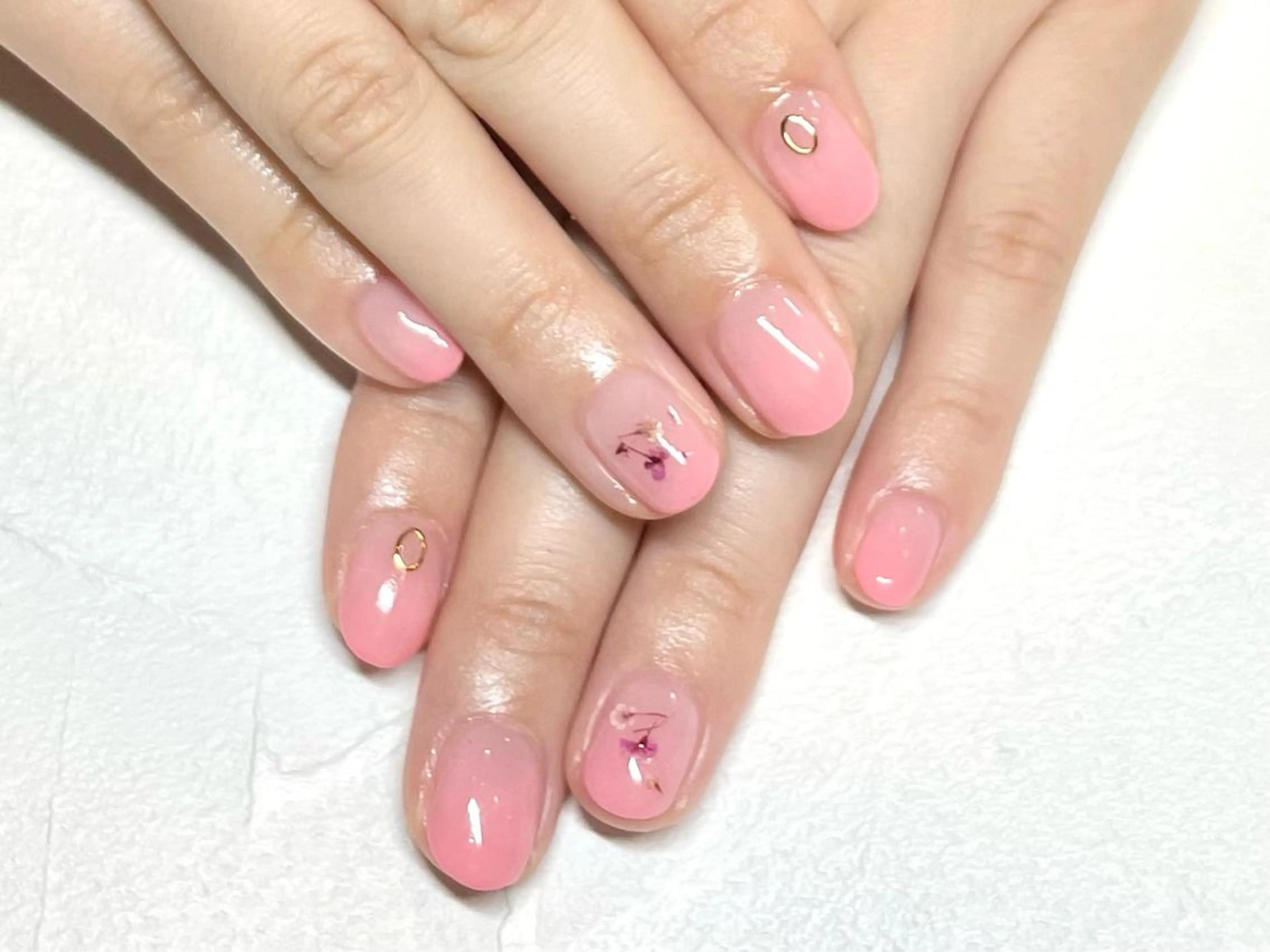 ネイル グラデーション ささき れいなのネイルデザイン