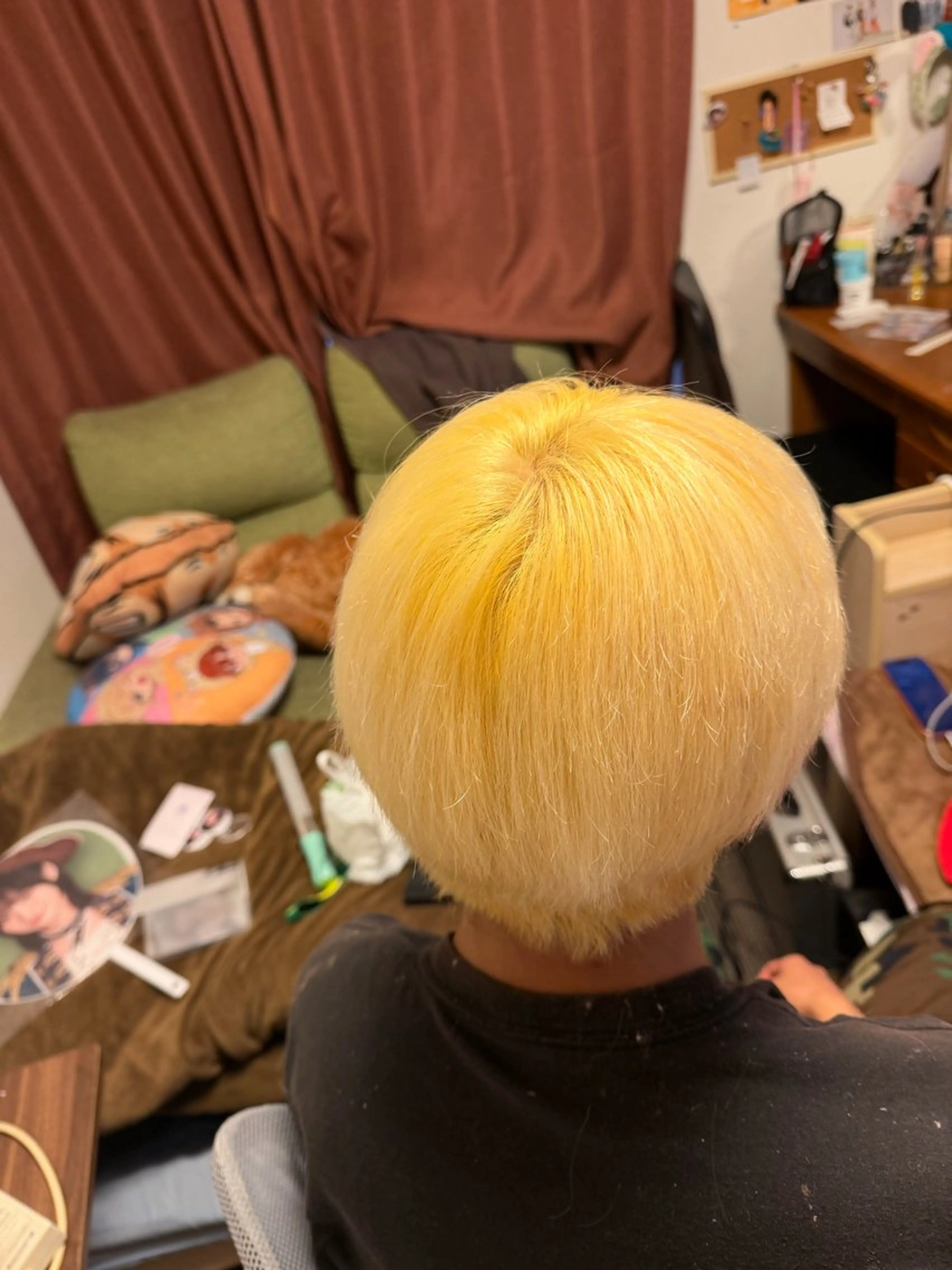 カラー 牧山 湘海のヘアスタイル