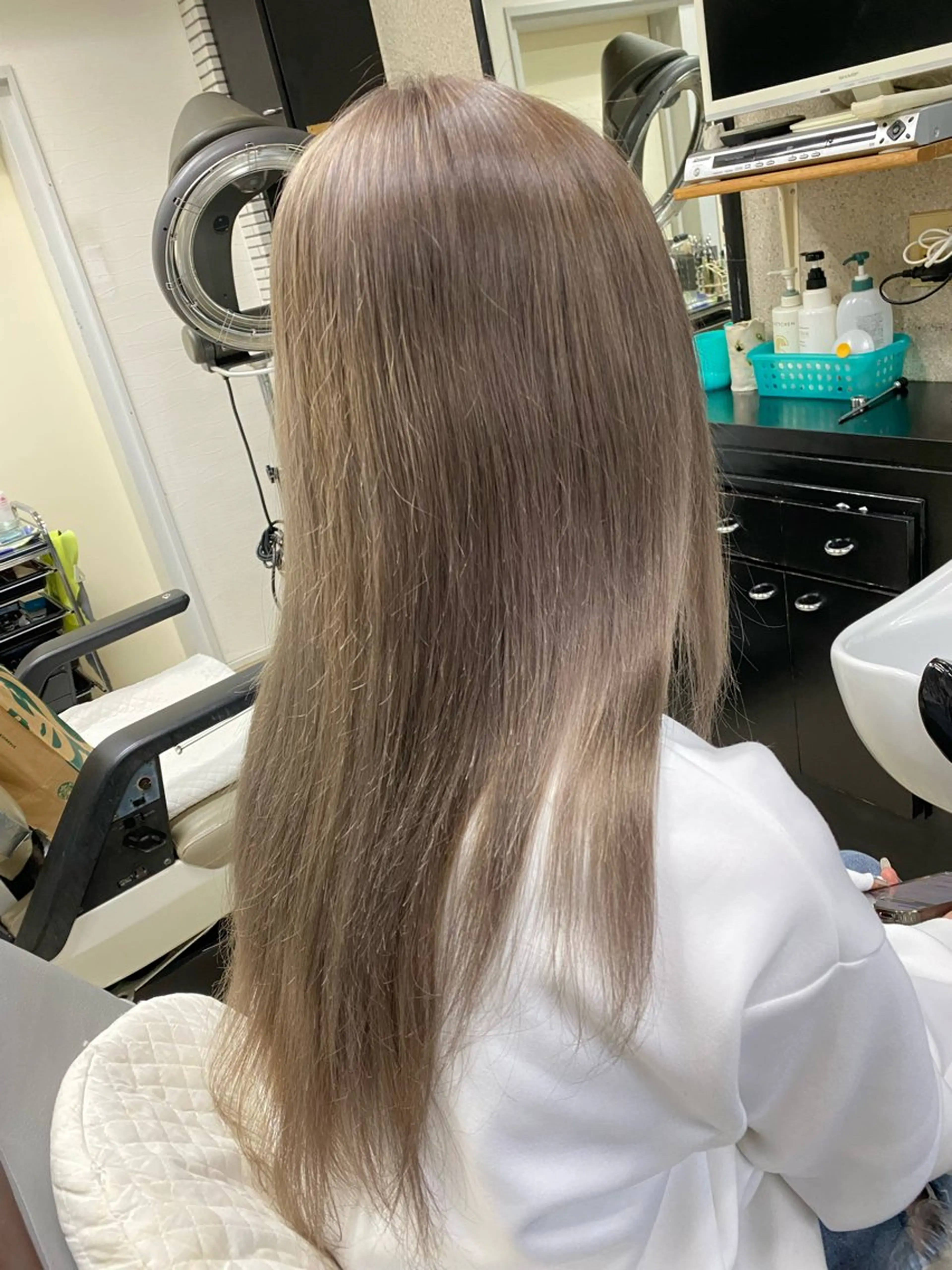 ロング カラー パーマモデル募集中 渥美翔人のヘアスタイル