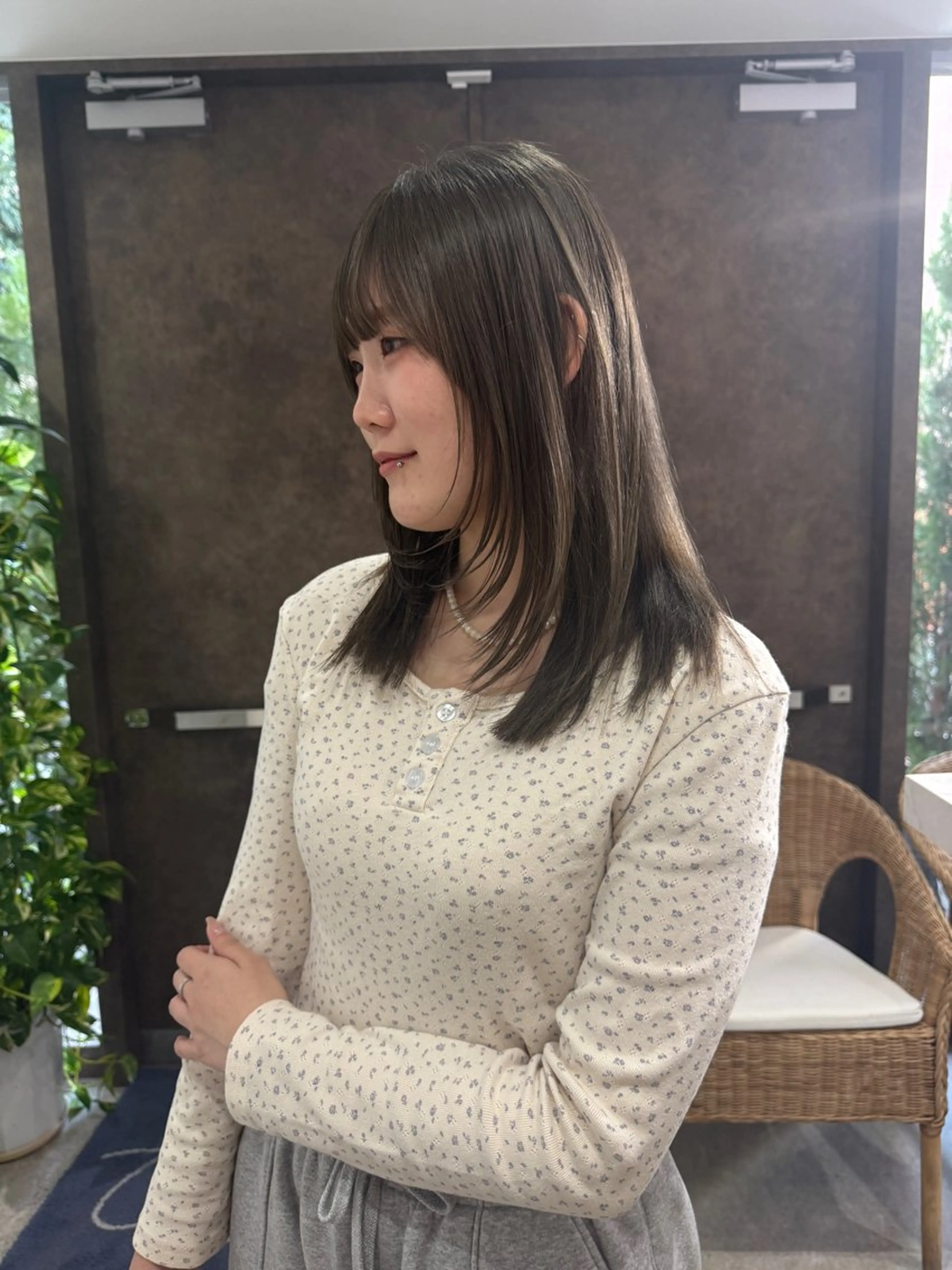 ミディアム ヘアカラー 似合わせスタイル☁️ 堀内志茉🍀のヘアスタイル