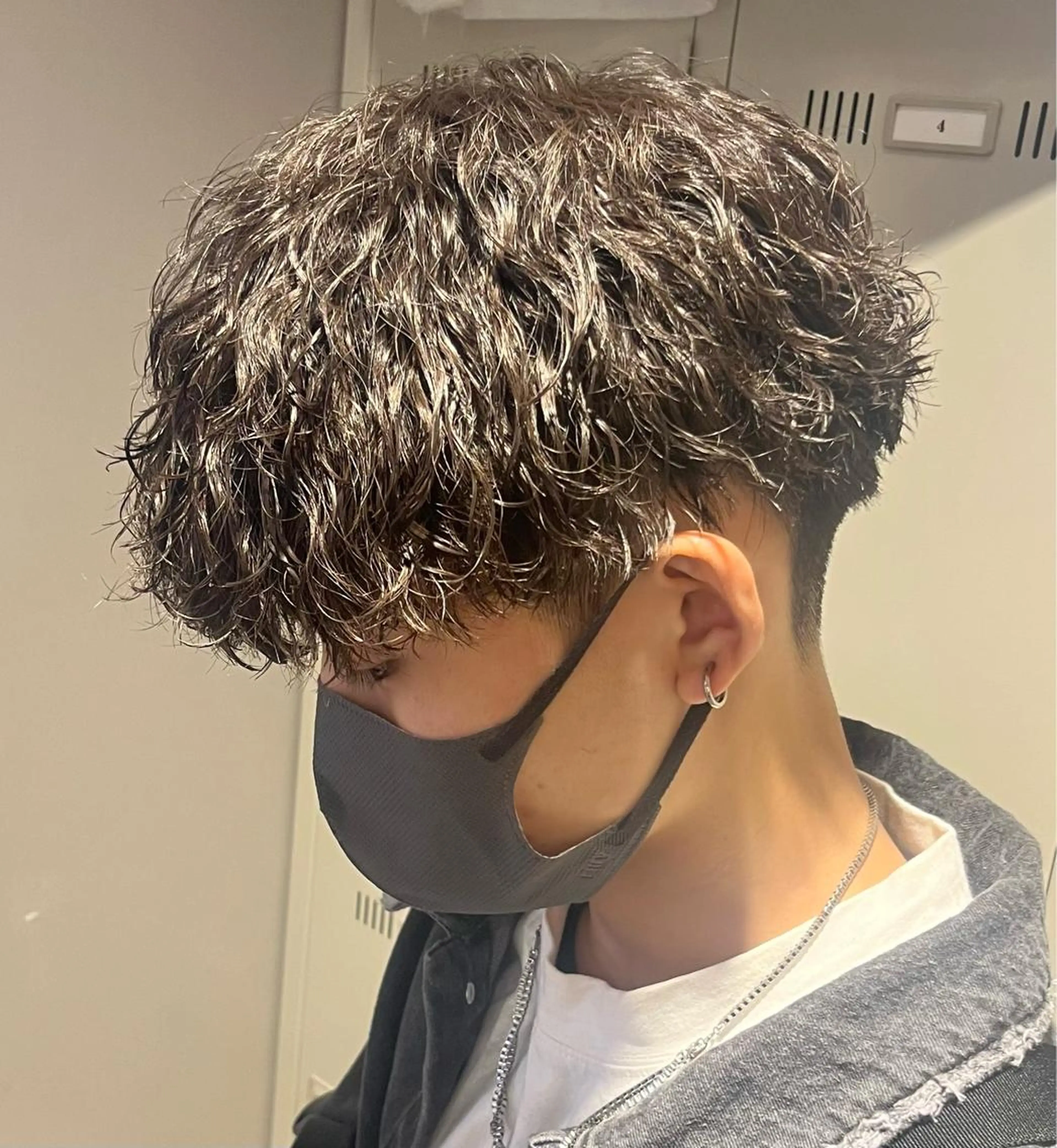 ミディアム パーマ メンズ 横浜駅メンズパーマ師 🌀岩﨑弘成🌀のヘアスタイル