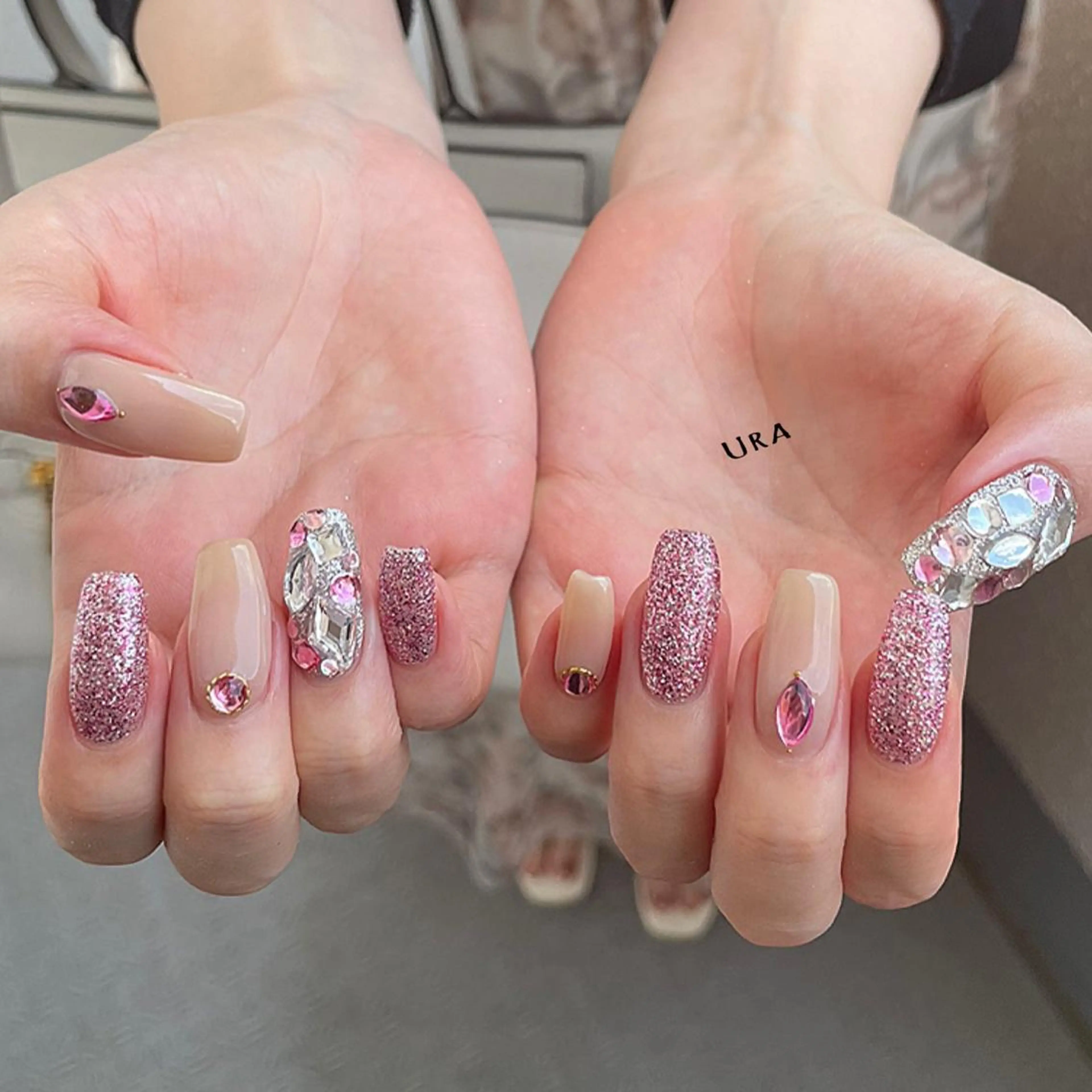 ネイル UrakoNail 《nail》のネイルデザイン