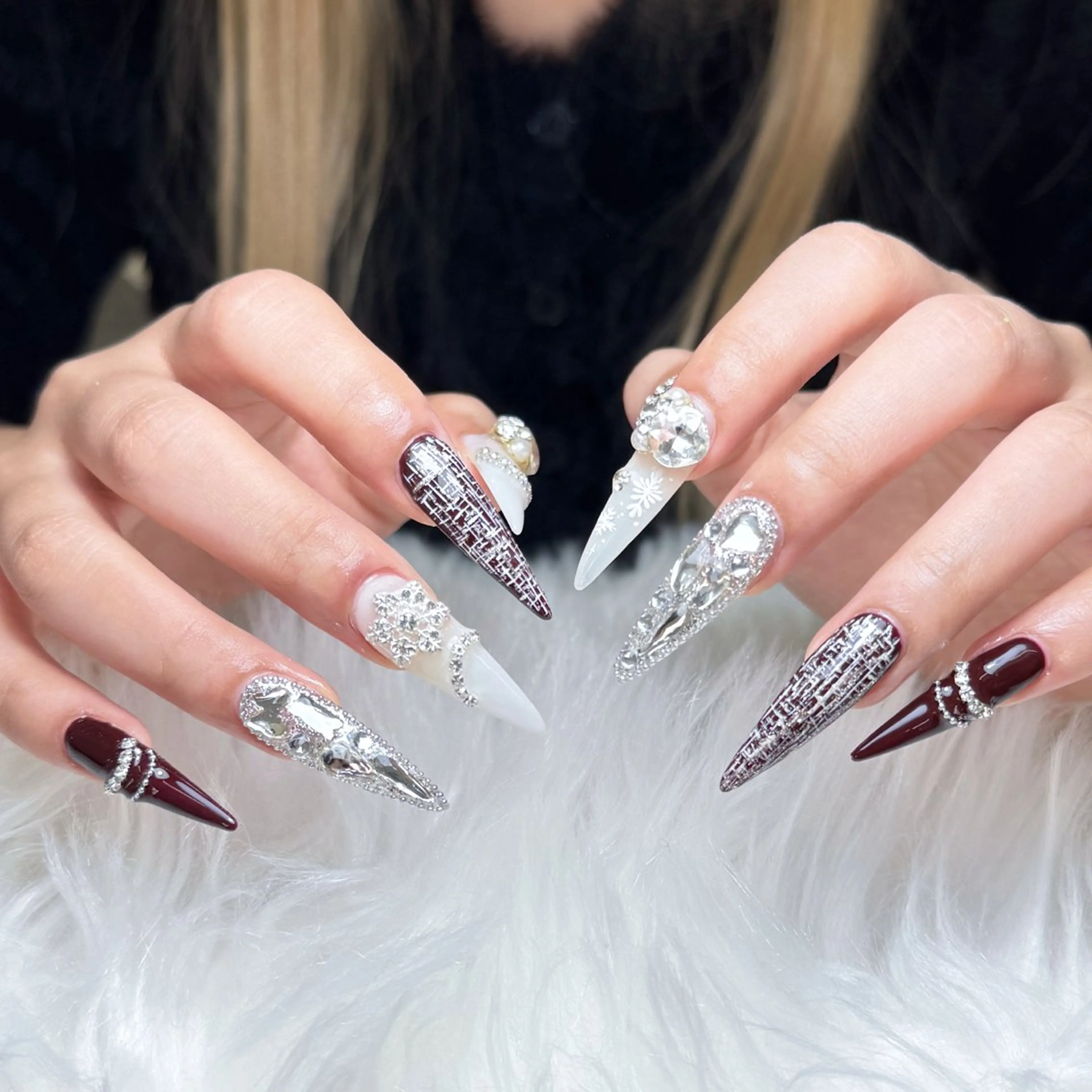 ネイル 韓国ネイル 持ち込み ニュアンスネイル ワンホンネイル ハンドネイル AKIKO NAILのネイルデザイン