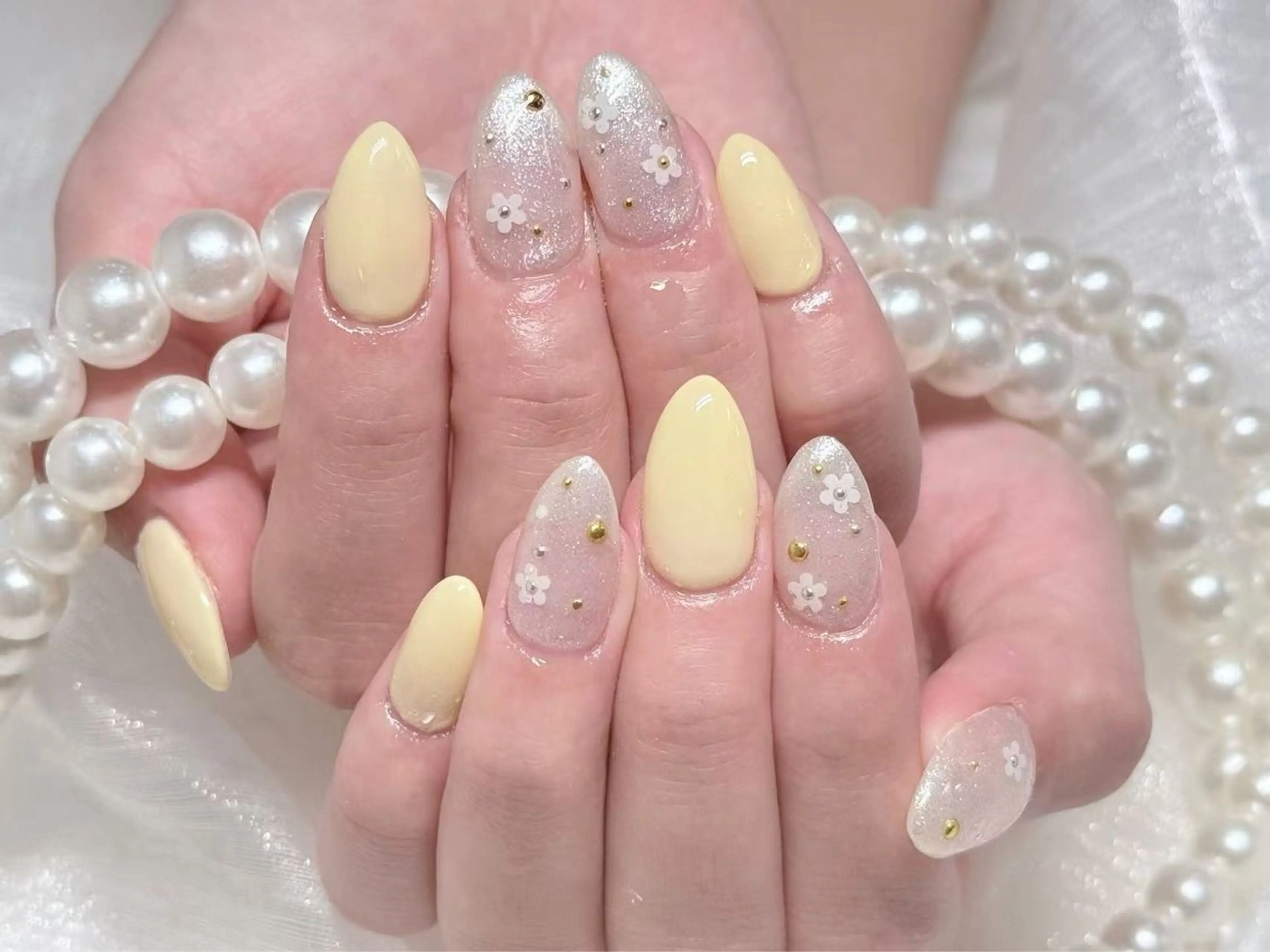 ネイル アートネイル クリアネイル 成人式 長さ出し フラッシュネイル かすみ ✨のネイルデザイン