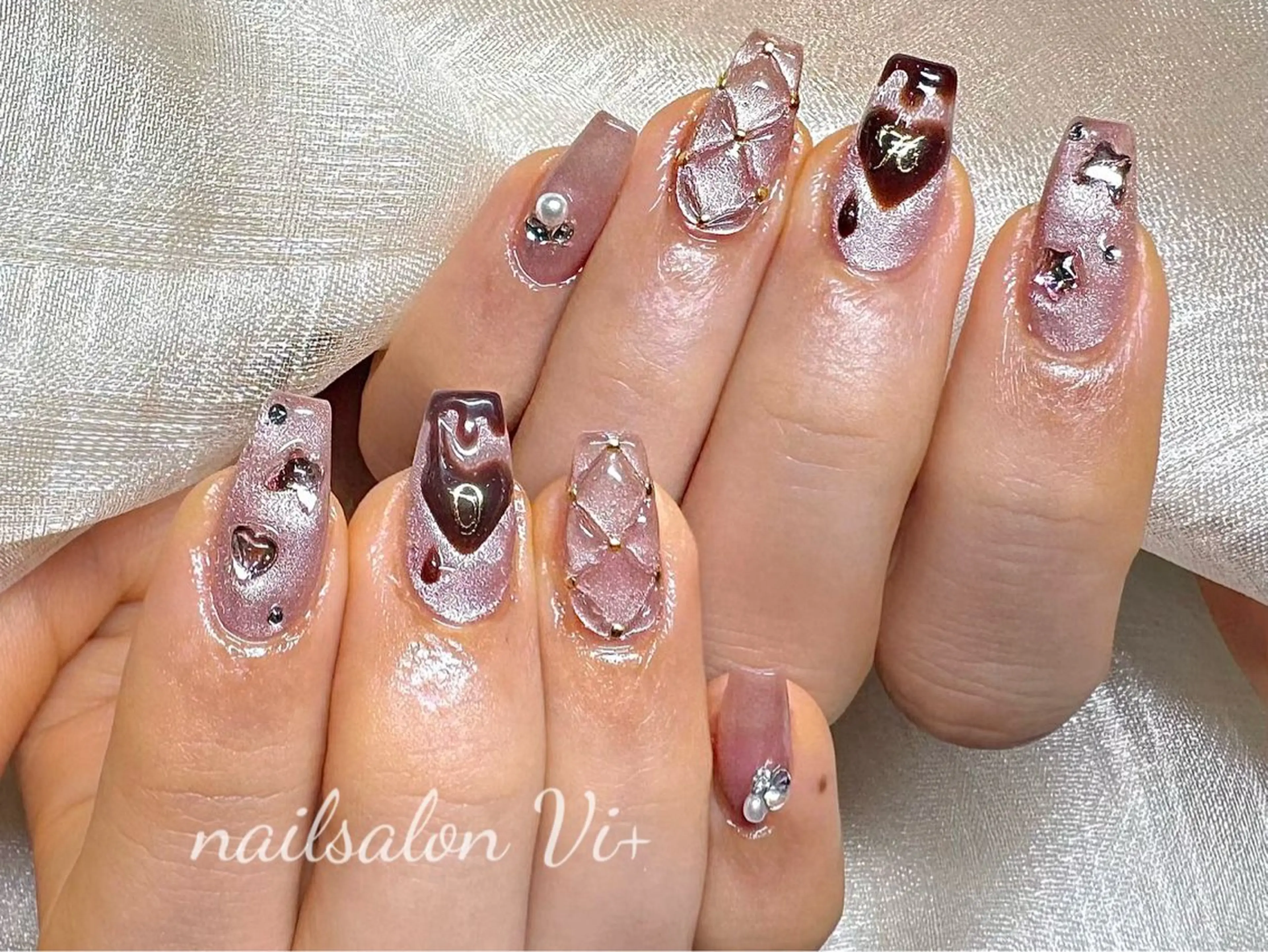 ネイル ハンドネイル ✨Nailsalon Vi+✨のネイルデザイン