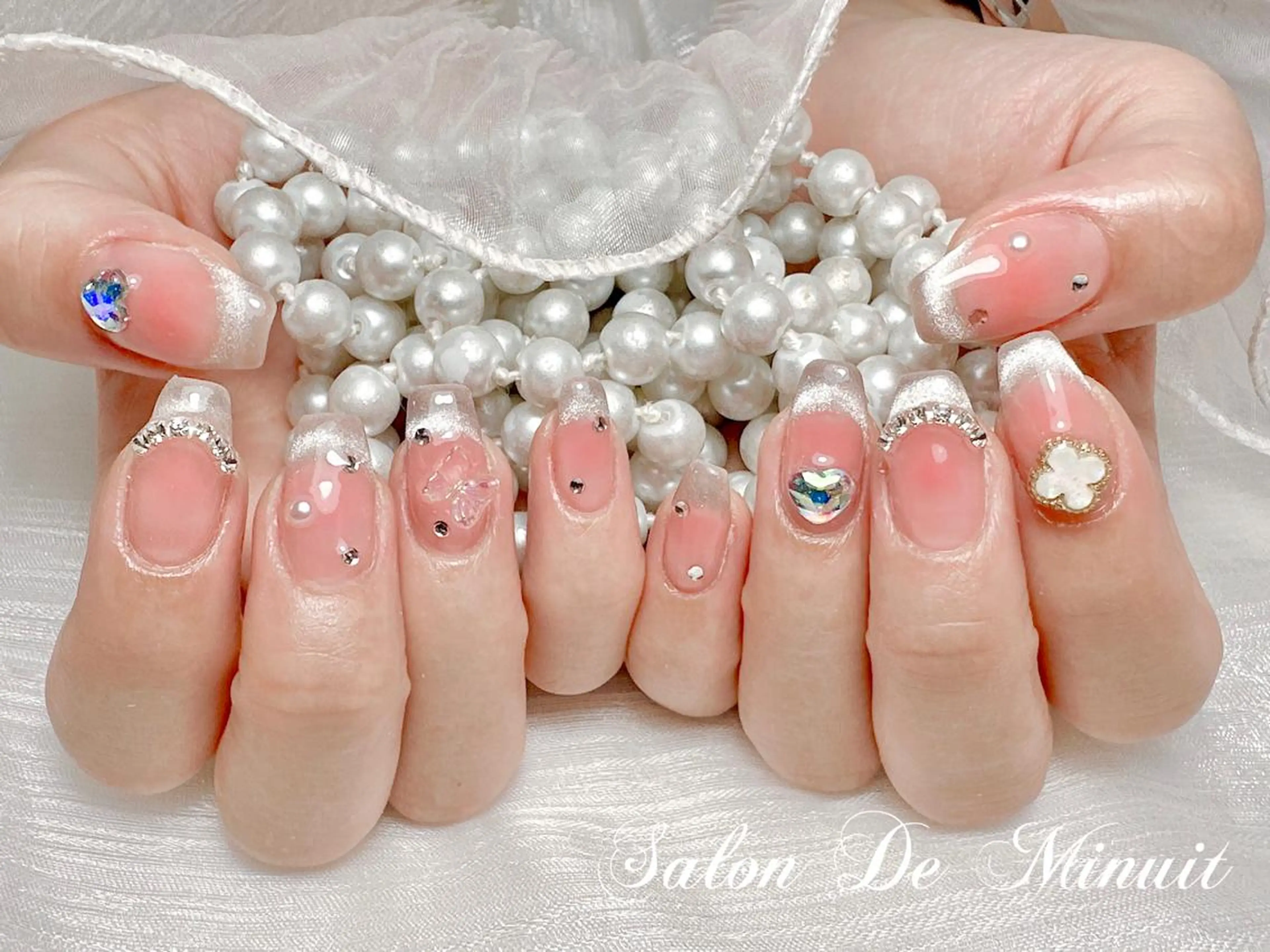 ネイル ハンドネイル ハンドケア Momo 🤍のネイルデザイン