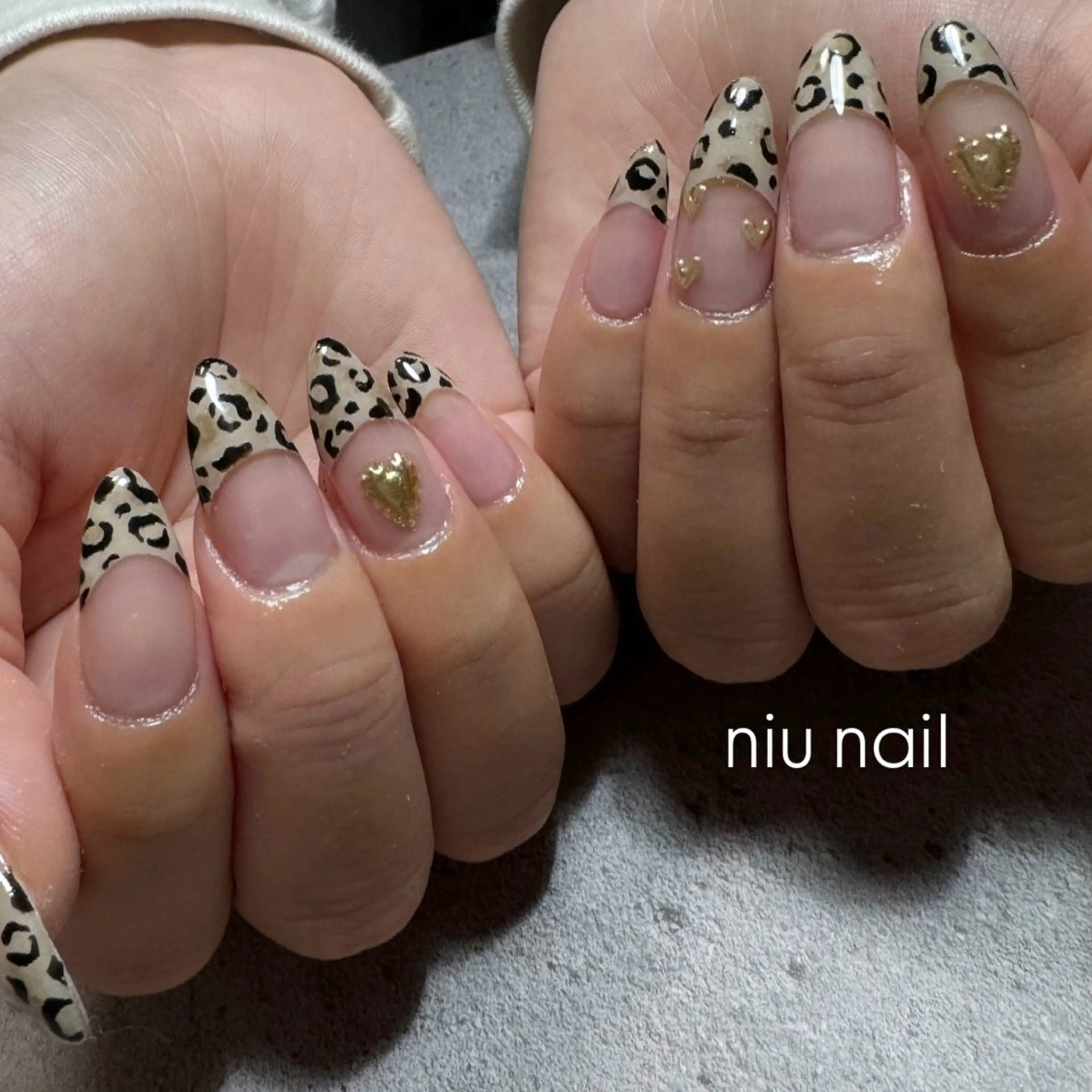 ネイル アニマル柄 フレンチネイル nail salon niuのネイルデザイン