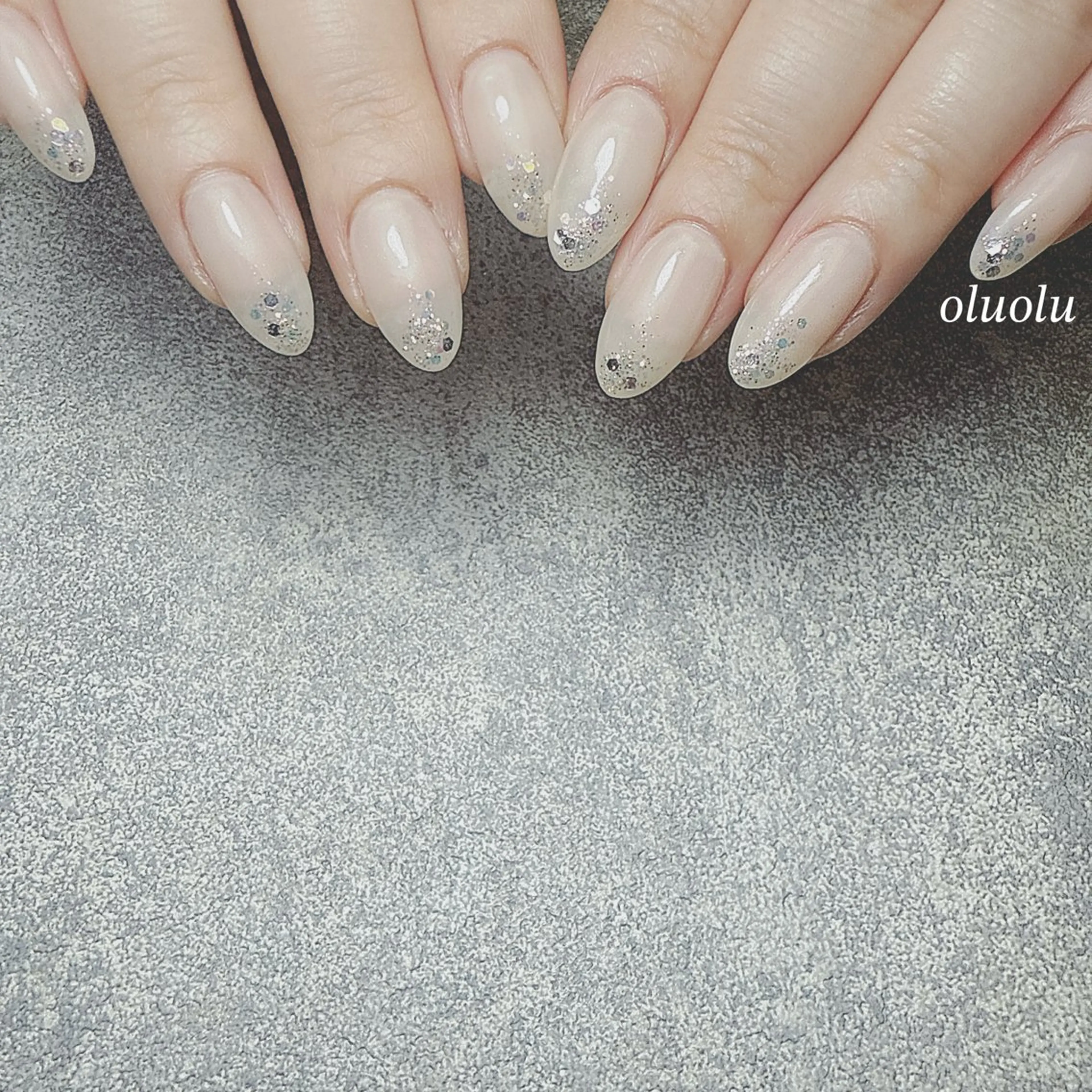 ネイル アートネイル ラメ(グリッター) オフィスネイル シンプルネイル 大村 紬華のネイルデザイン