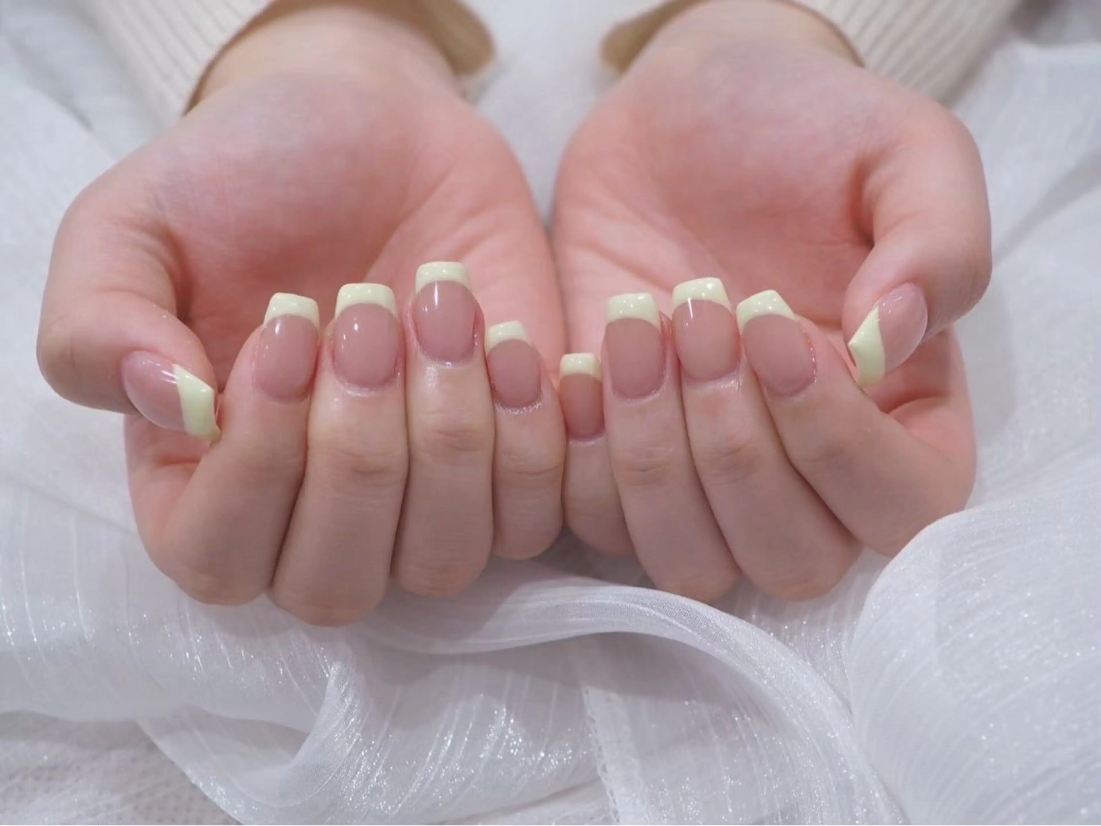 ミディアム 中道 彩花のネイルデザイン