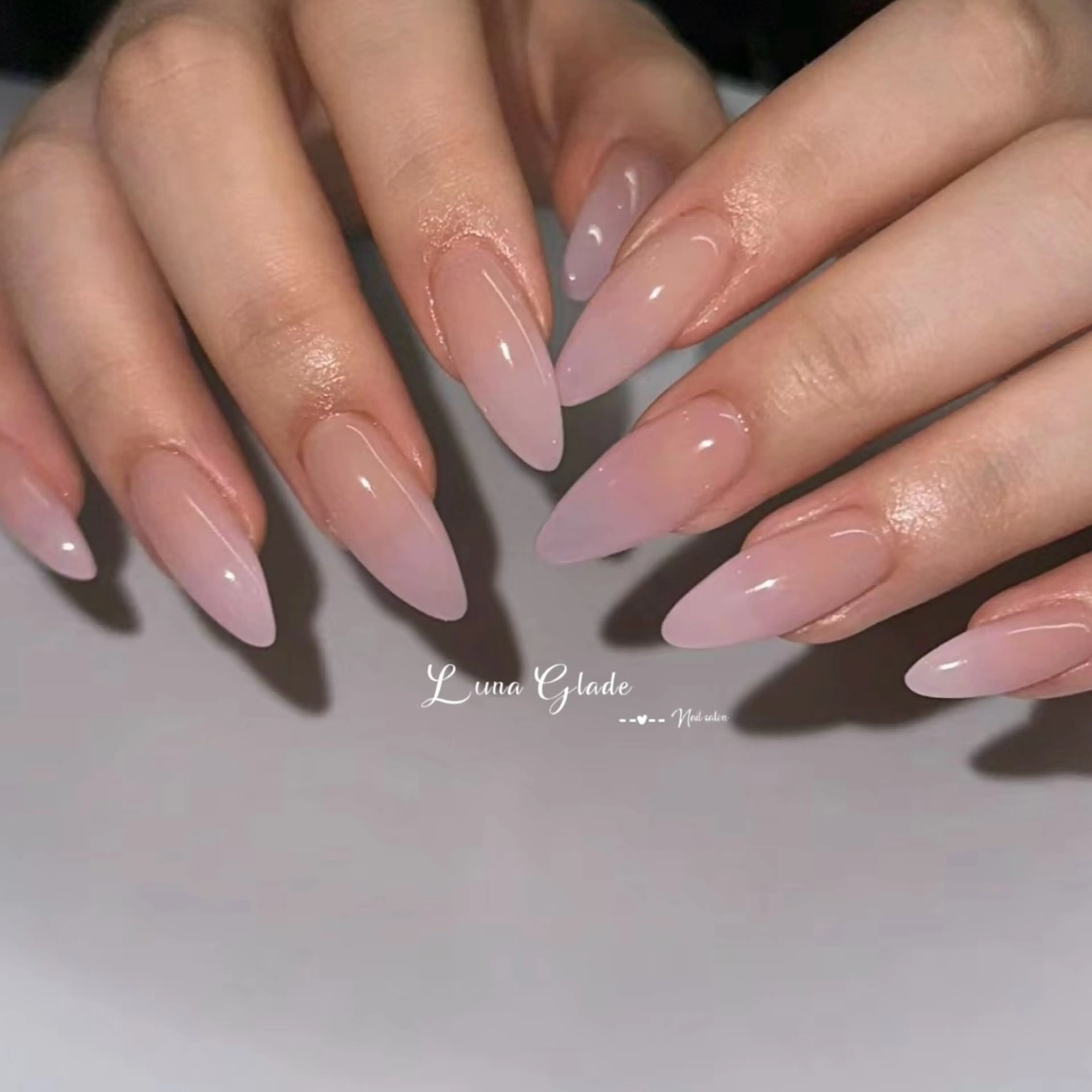 ネイル ハンドネイル Luna Glade Nail Salon所属・Luna Gladeのネイルデザイン