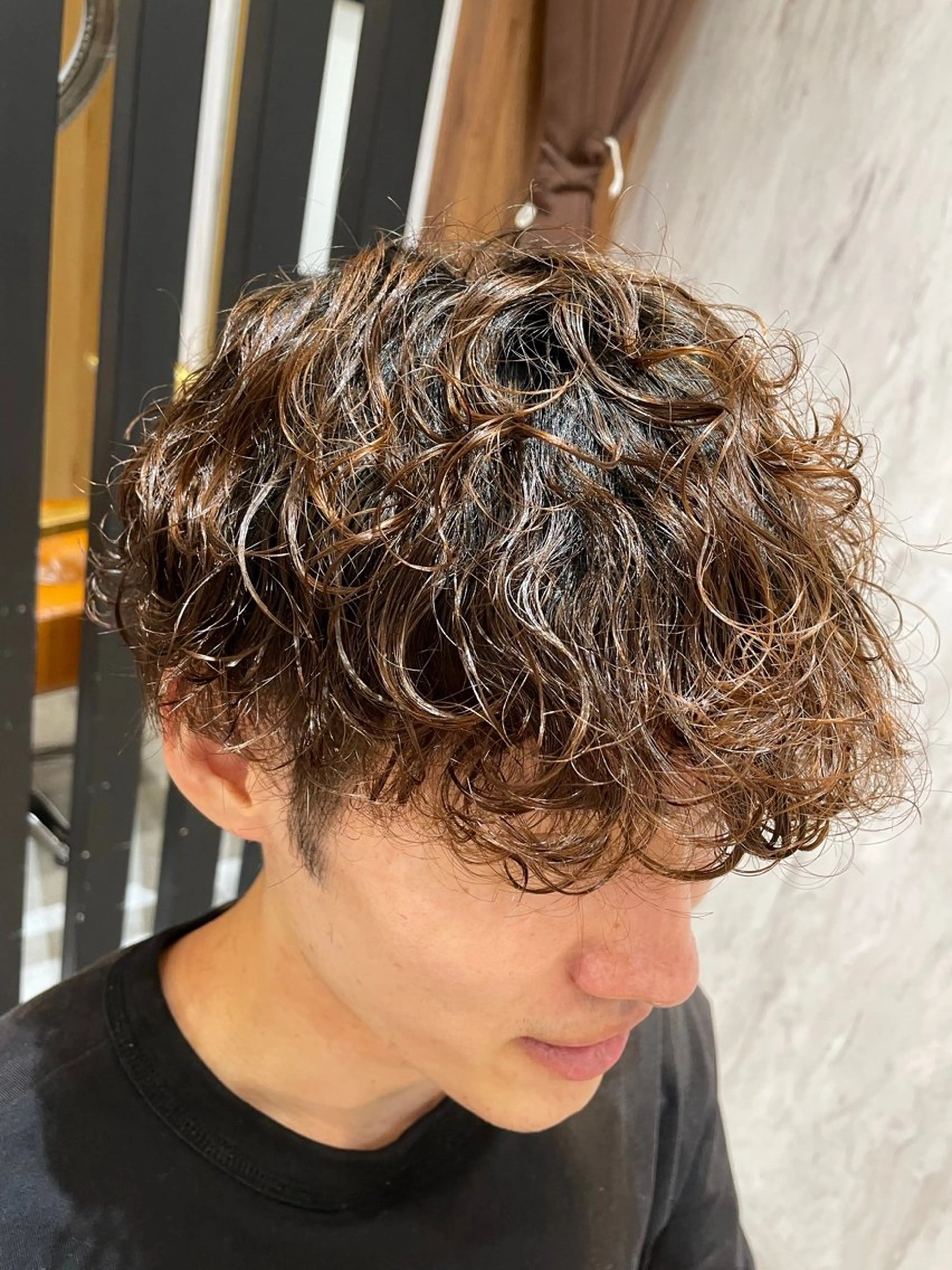 ショート パーマ メンズ メンズパーマ 波巻きパーマ カット パーマ トリートメント 下村 琉弥のヘアスタイル
