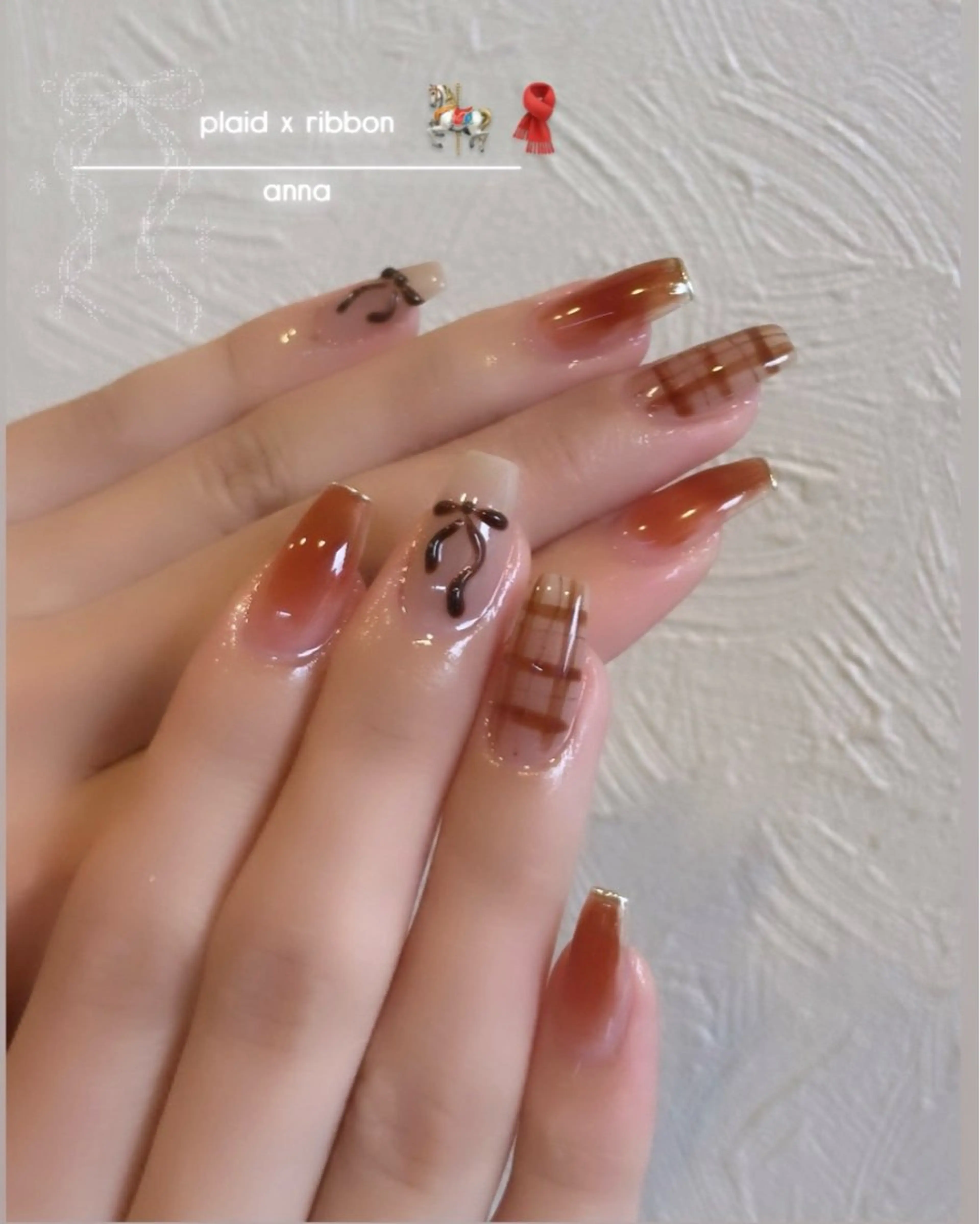 ネイル ニュアンスネイル 赤色 リボン ハンドネイル ハンドケア germer. annaのネイルデザイン