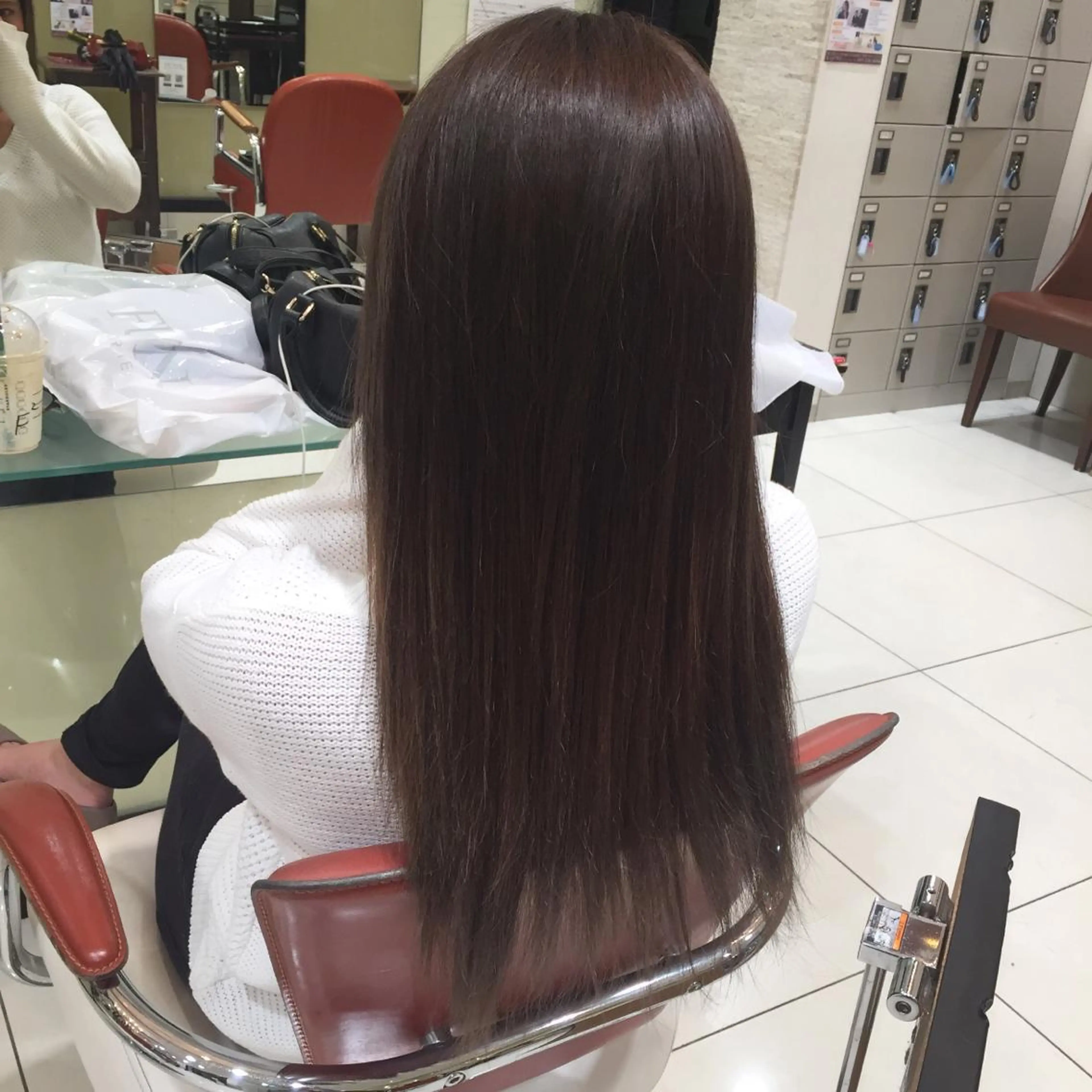 ロング カラー アッシュ アッシュブラウン ブラウンカラー 宮下 愛璃紗のヘアスタイル
