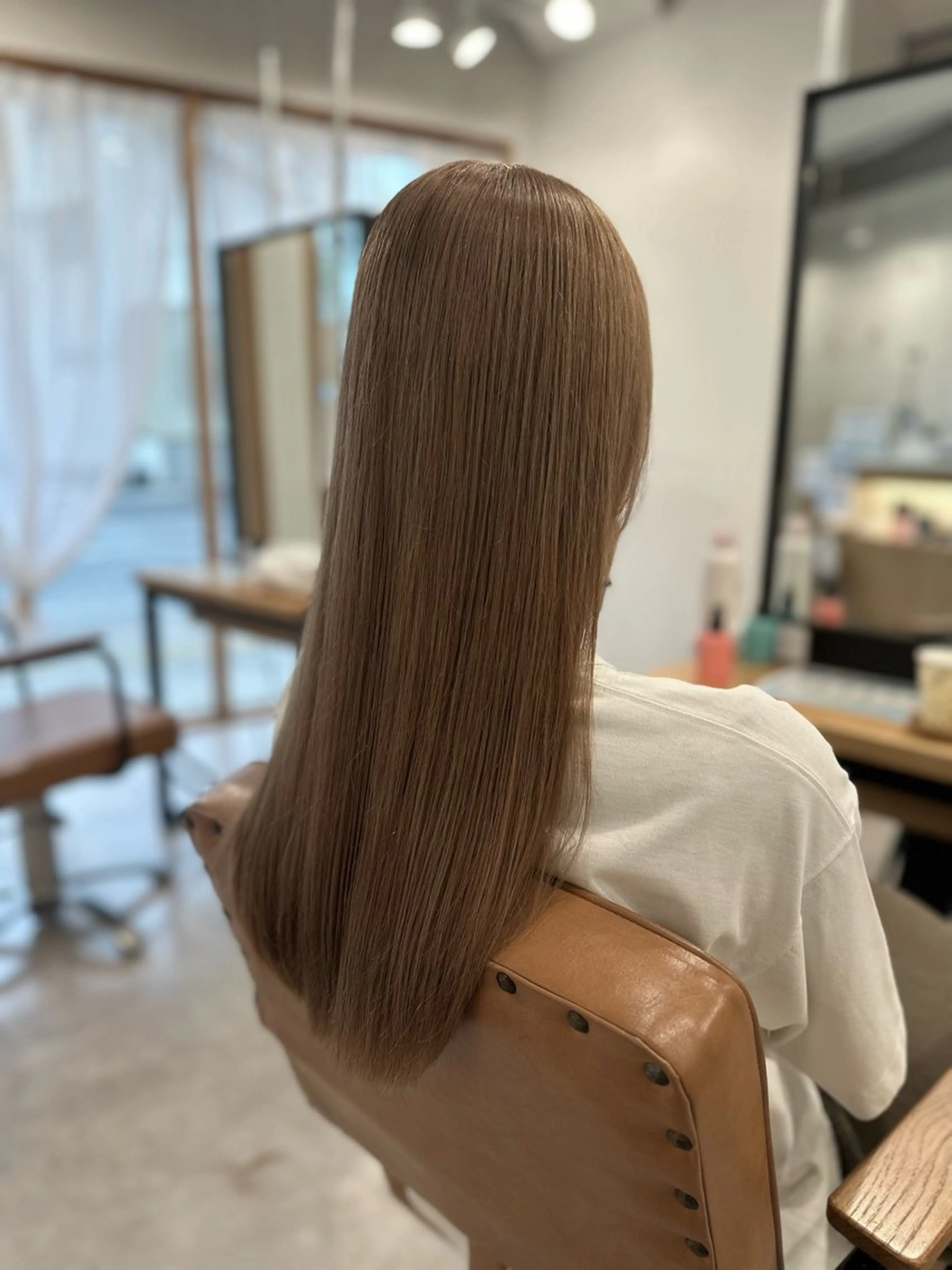 ロング カラー アッシュ ベージュカラー ヘアカラー トリートメント 特殊カラー特化 ✂️SHIAN フジのヘアスタイル