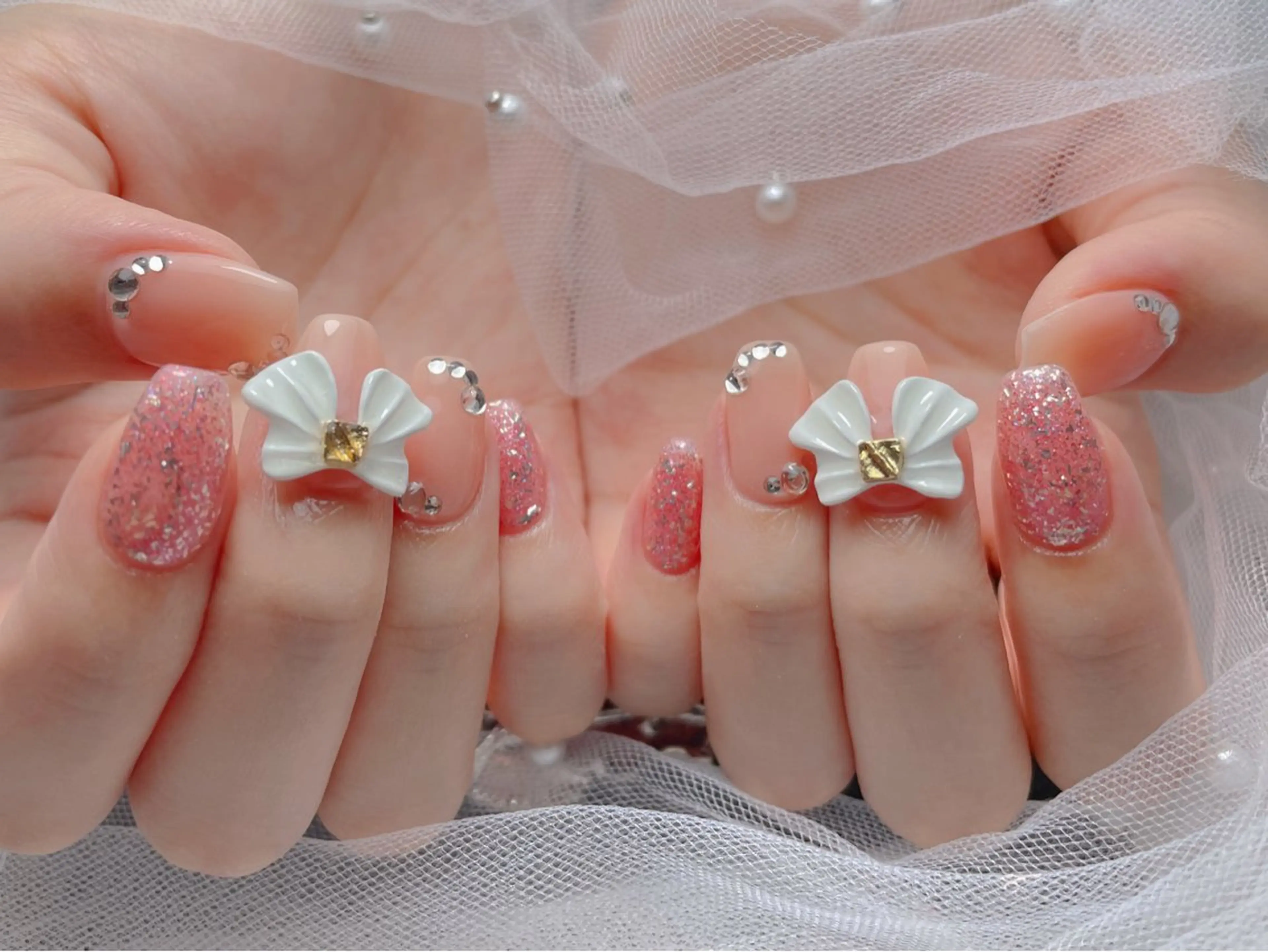 ネイル ハンドネイル マジック ミラーのネイルデザイン