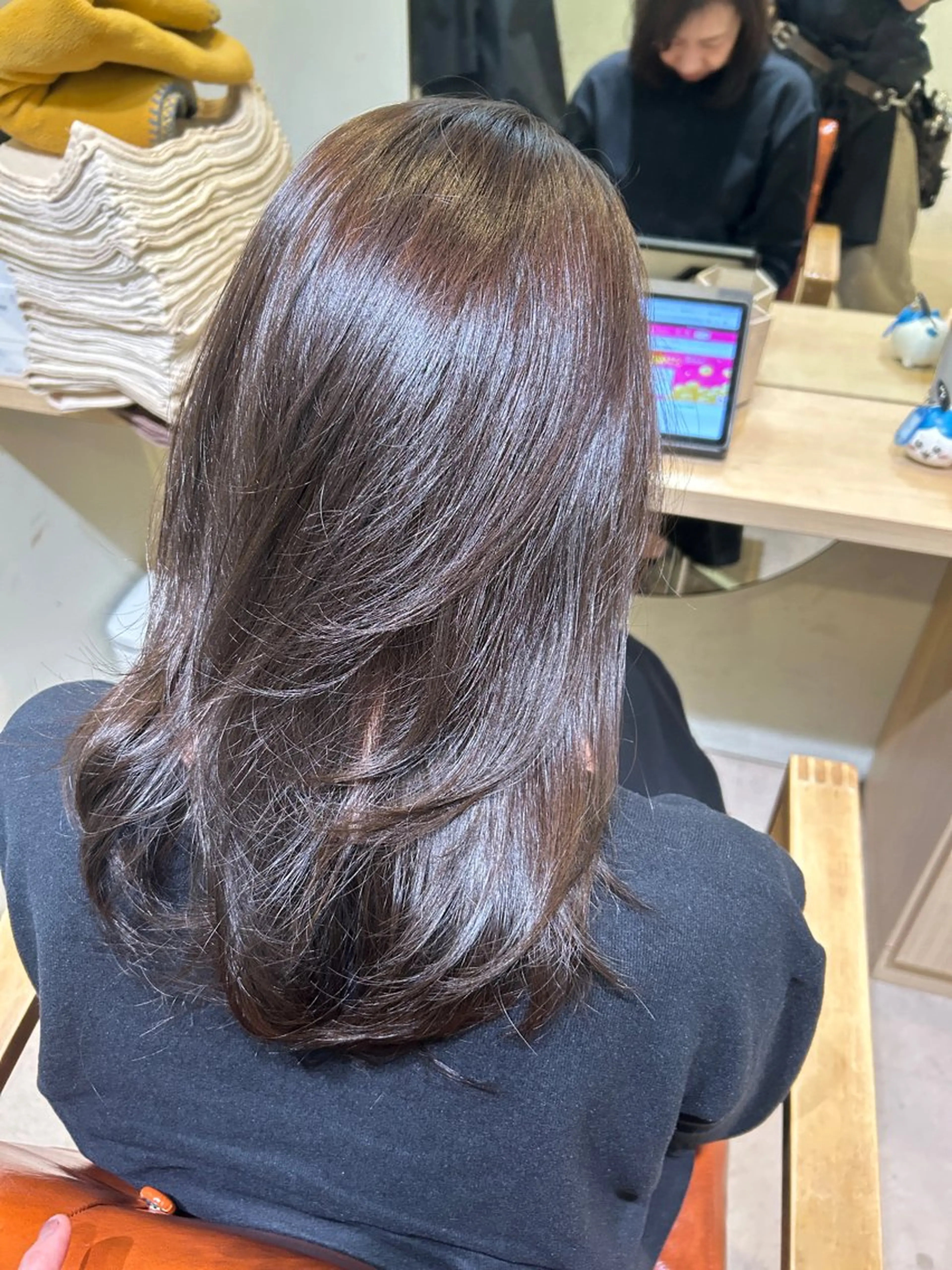 ロング カラー ブリーチ ケアカラー 透明感カラー ハッシュカット ウルフカット カット 久木原 ゆりのヘアスタイル