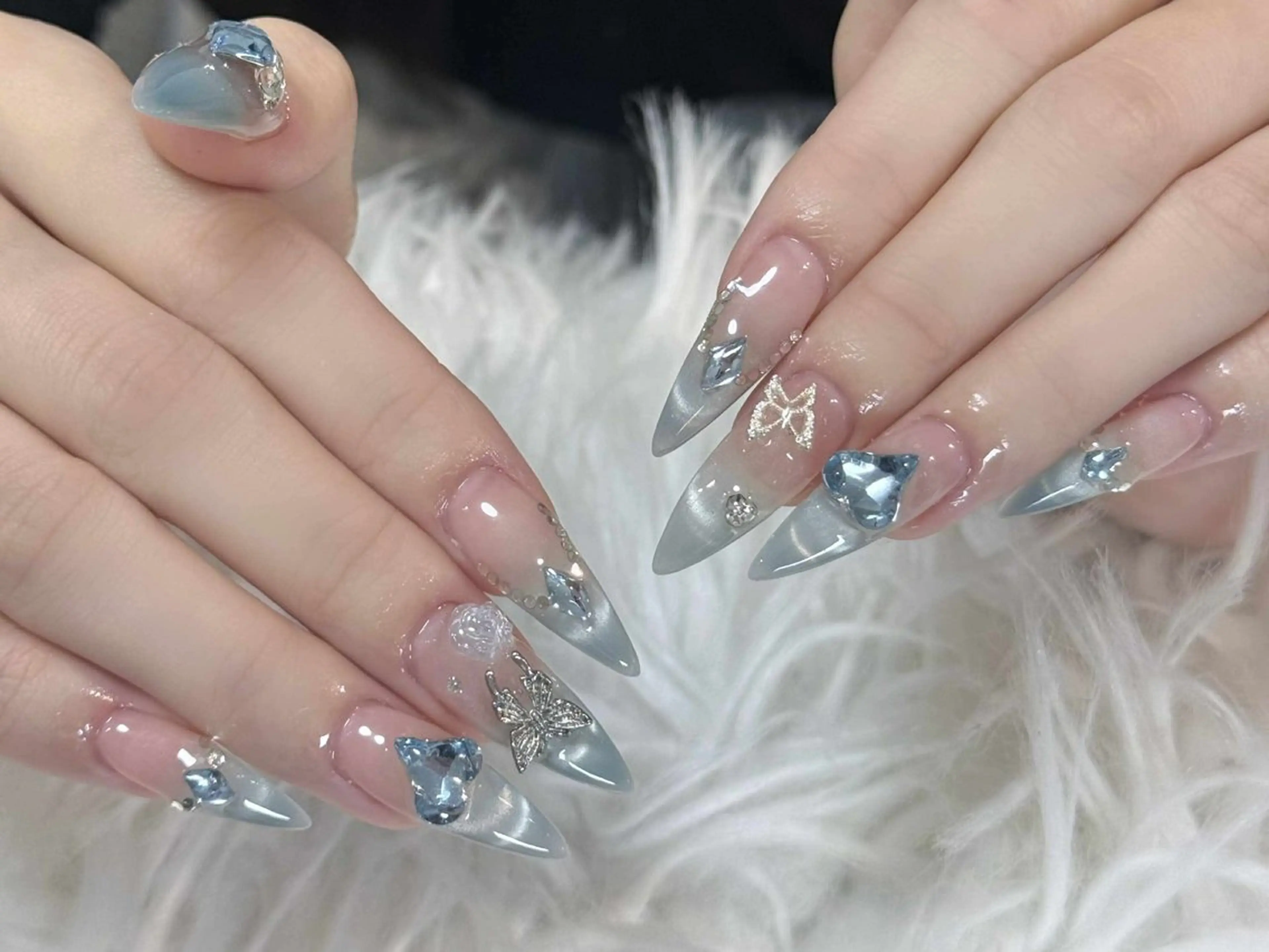 ネイル ボルドー ブラウン チークネイル ドット フットネイル Julli NailStudioのネイルデザイン