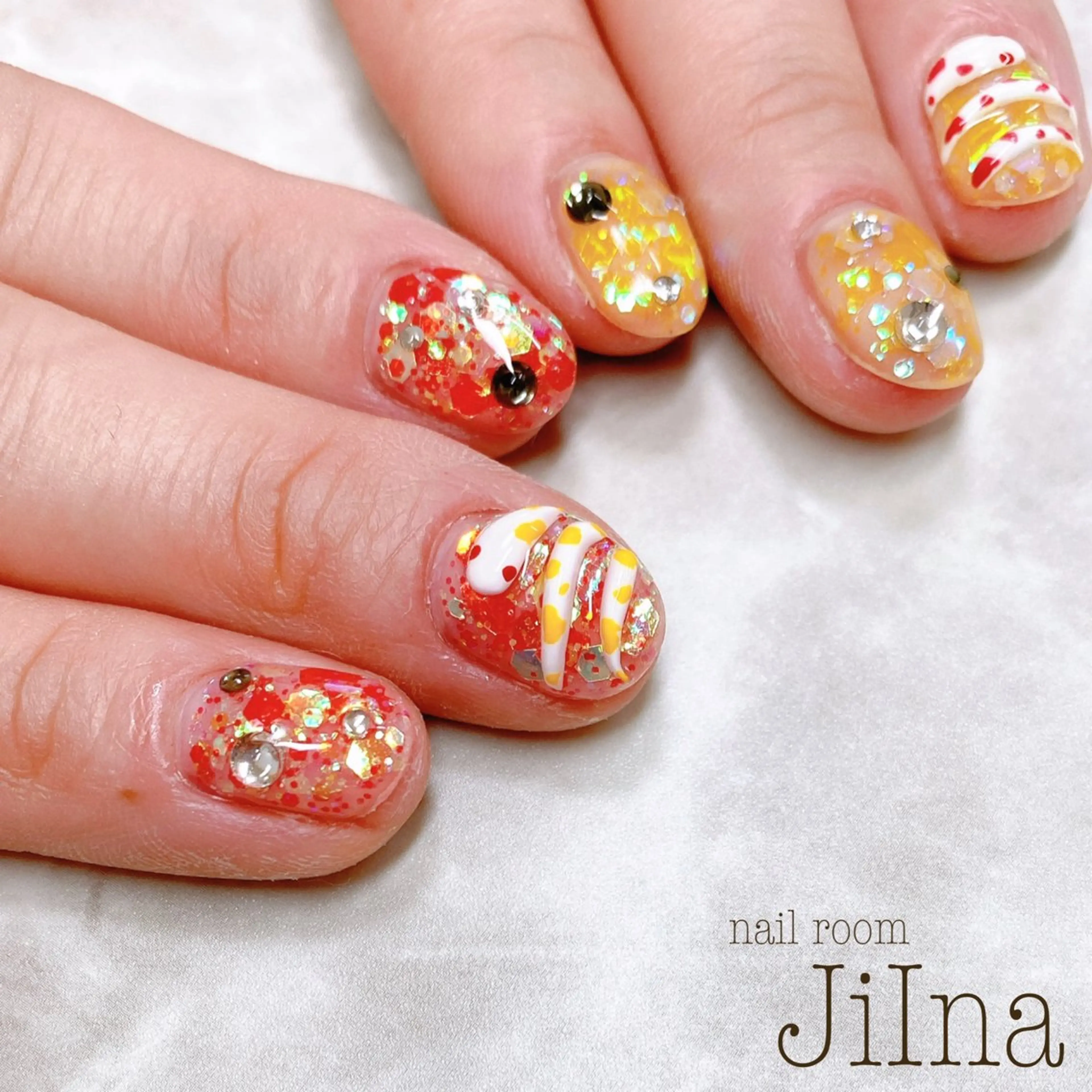 ネイル 持ち込み JiIna nailのネイルデザイン