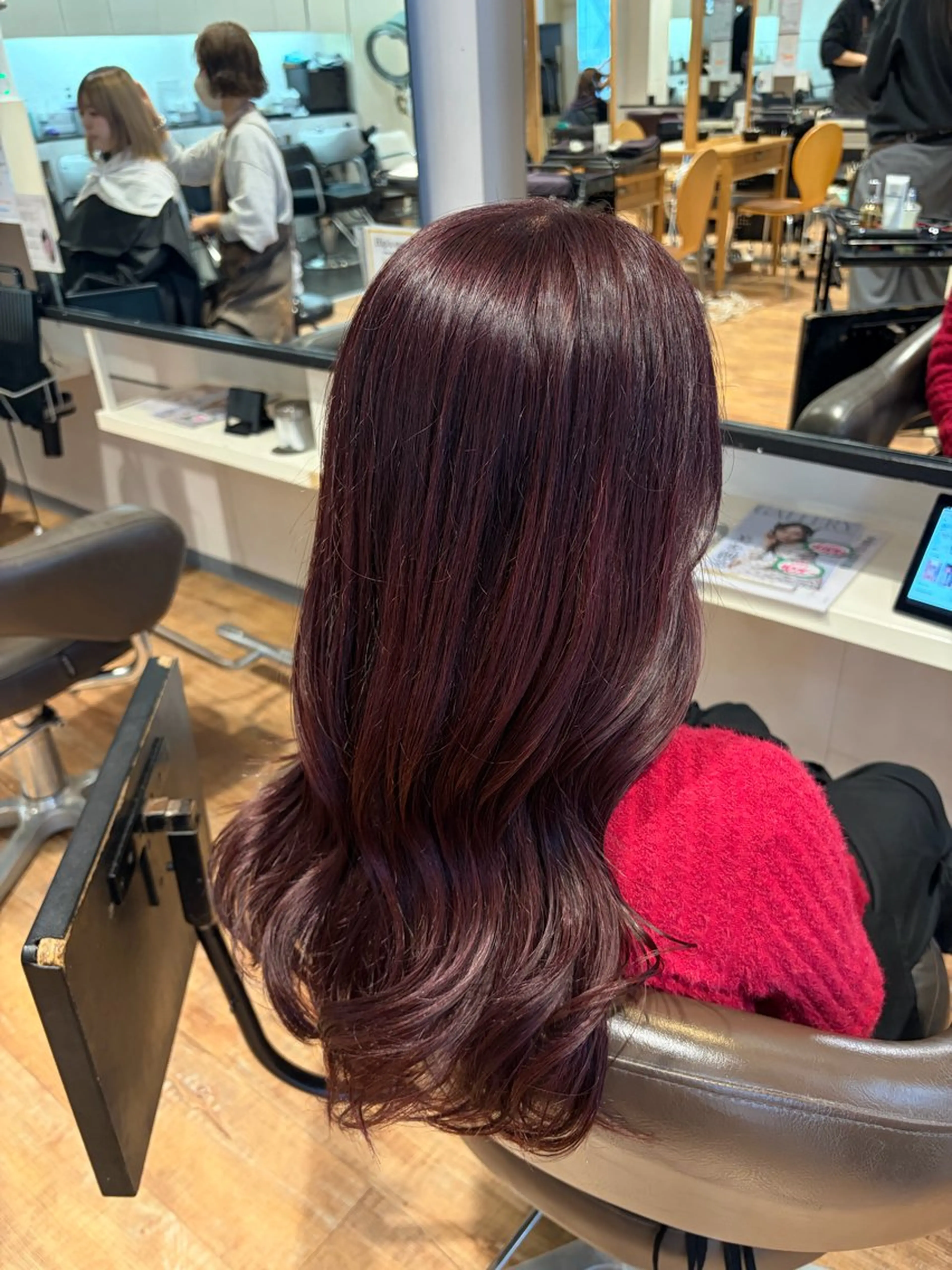 ロング カラー ピンクカラー ヘアカラー トリートメント hip's eyes 渡辺舜のヘアスタイル