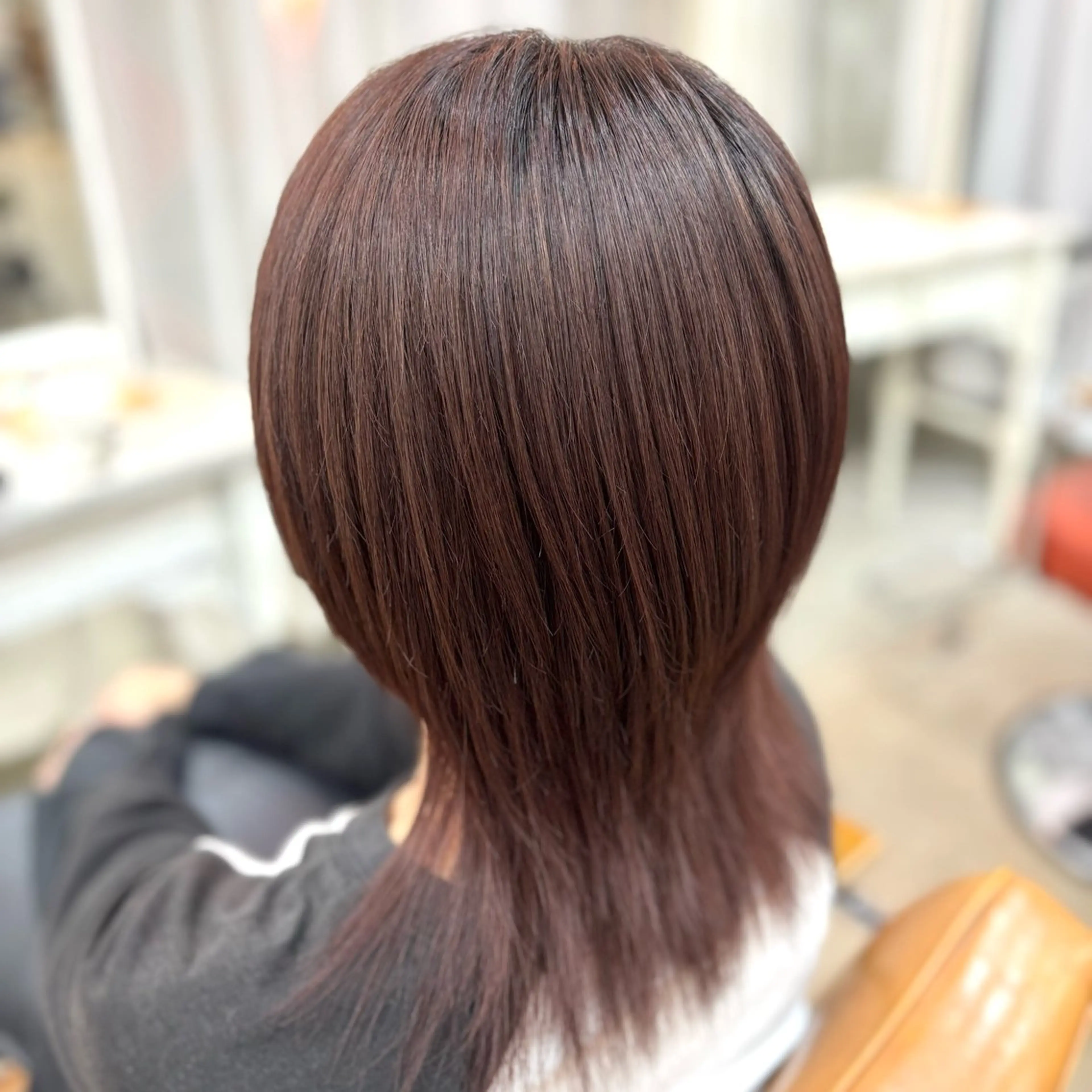 ミディアム ヘアカラー トリートメント 艶髪‎カラー🤍 RIKAのヘアスタイル