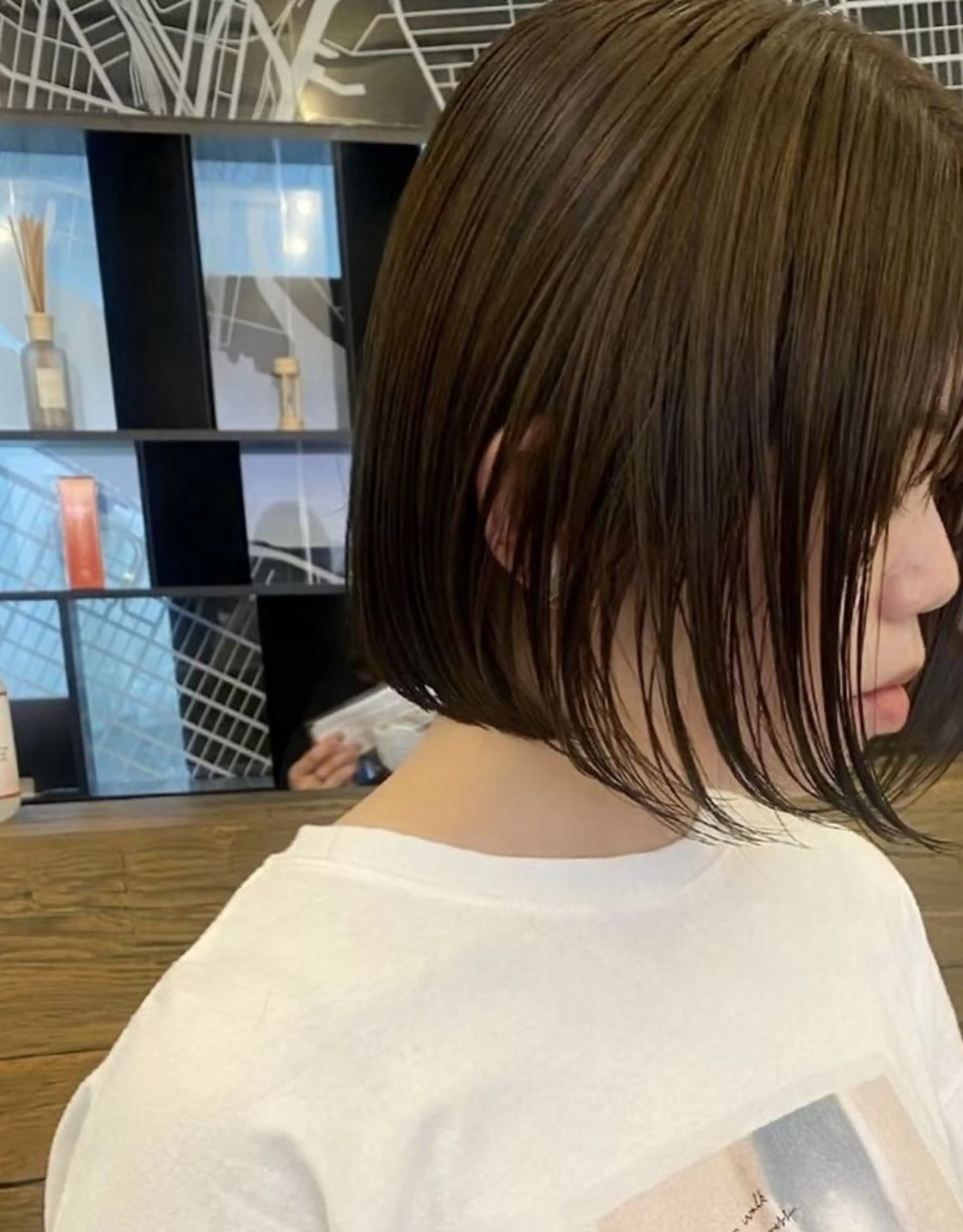 カラー 江坂 misaki のヘアスタイル