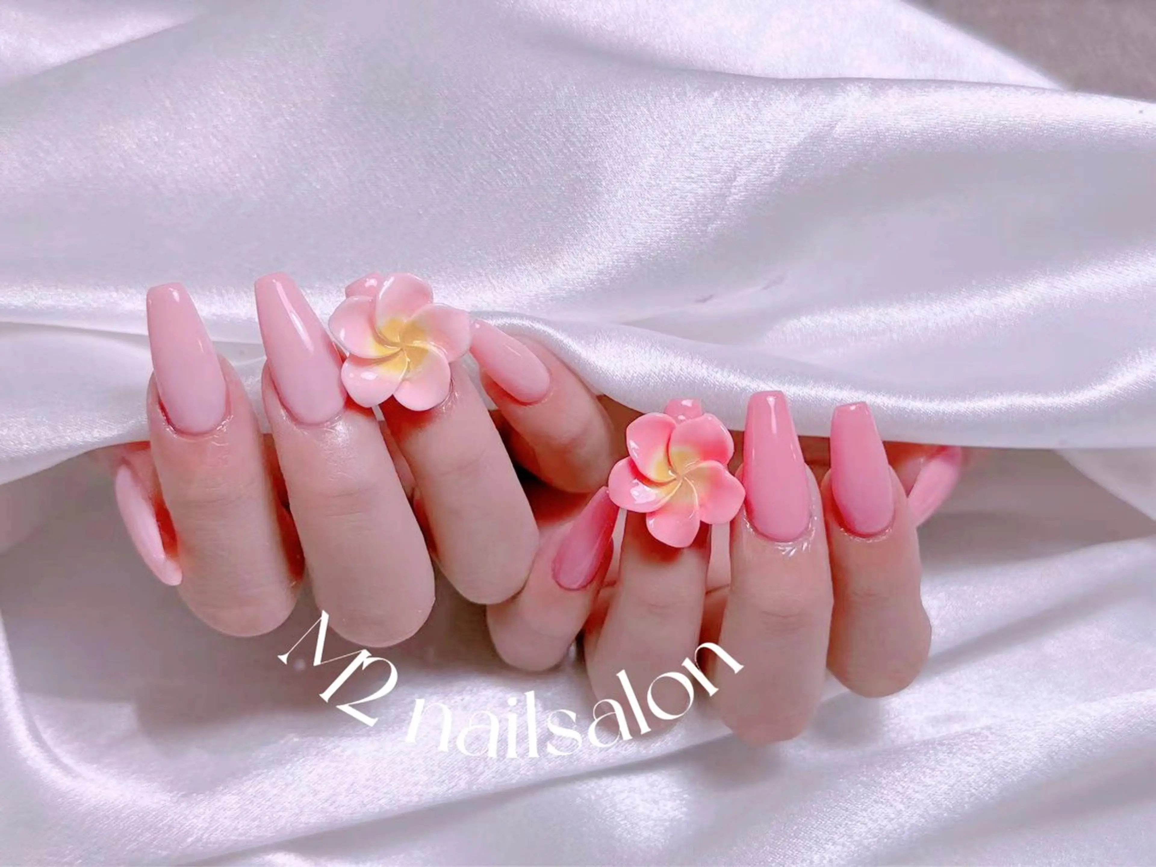 ネイル ハンドネイル 長さだし専門店 M2　rikaのネイルデザイン