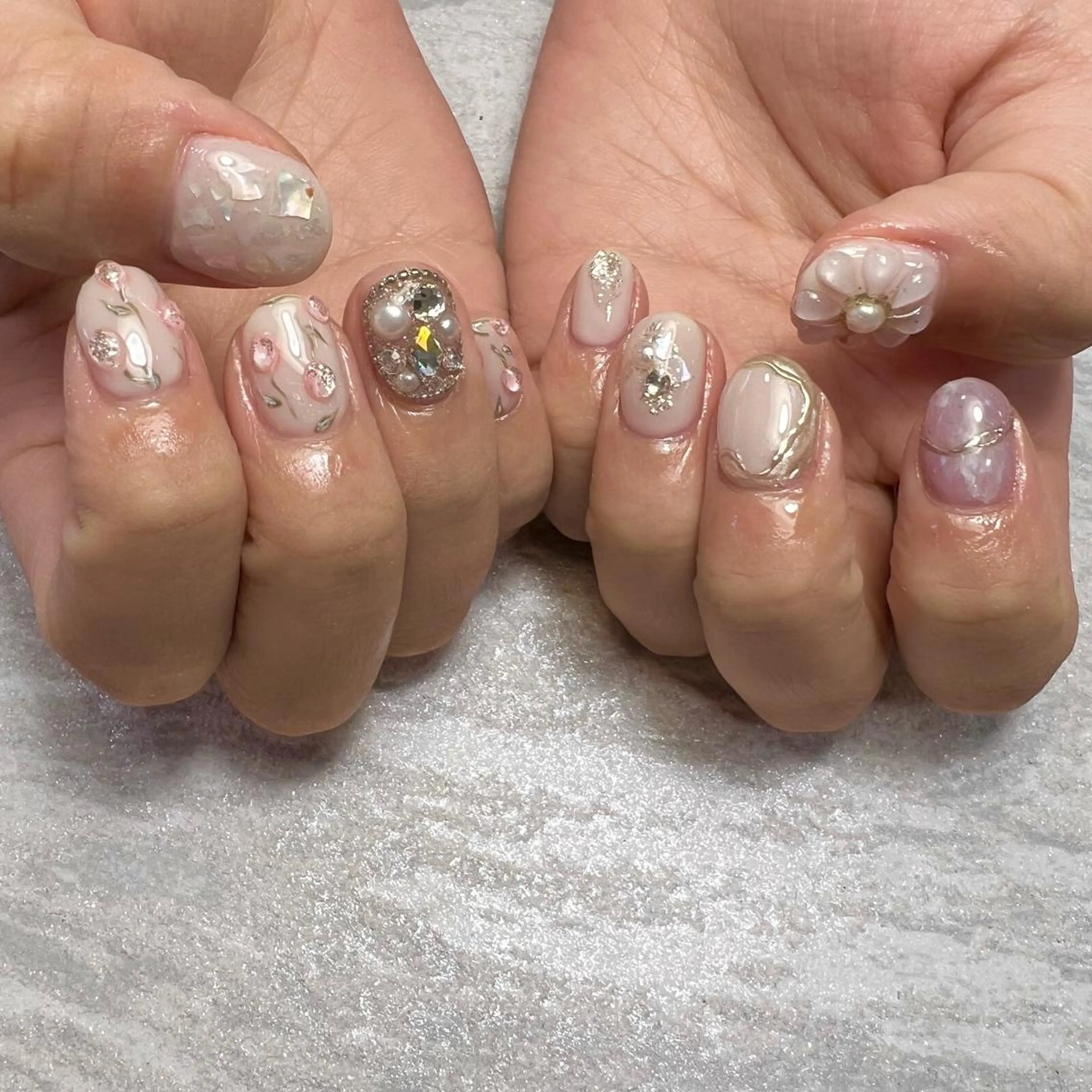 ネイル NAIL303 🛼 SHIORIのネイルデザイン