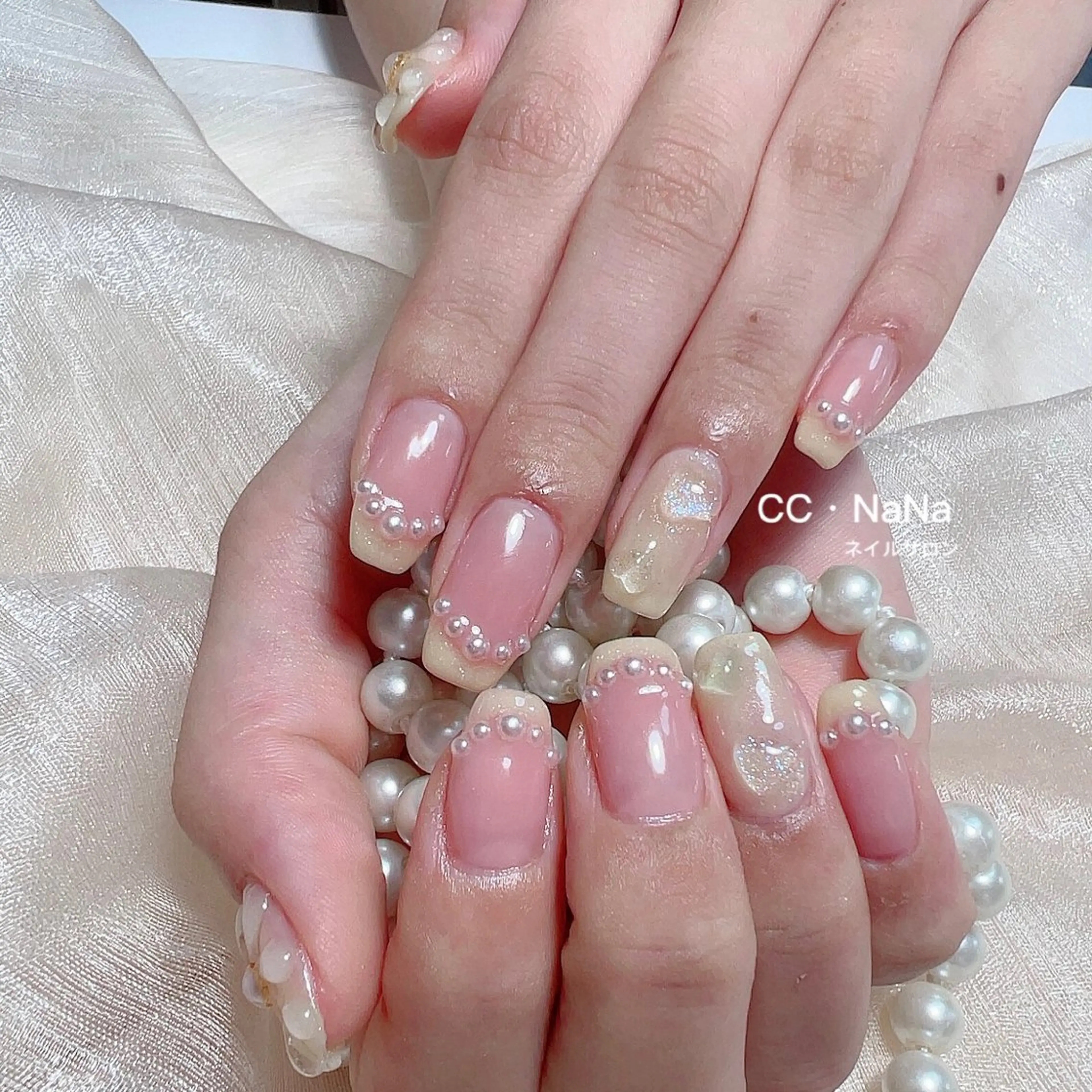 ネイル 持ち込み ハンドネイル 💎CC・NaNa 韓国風ネイル🌙Cのネイルデザイン