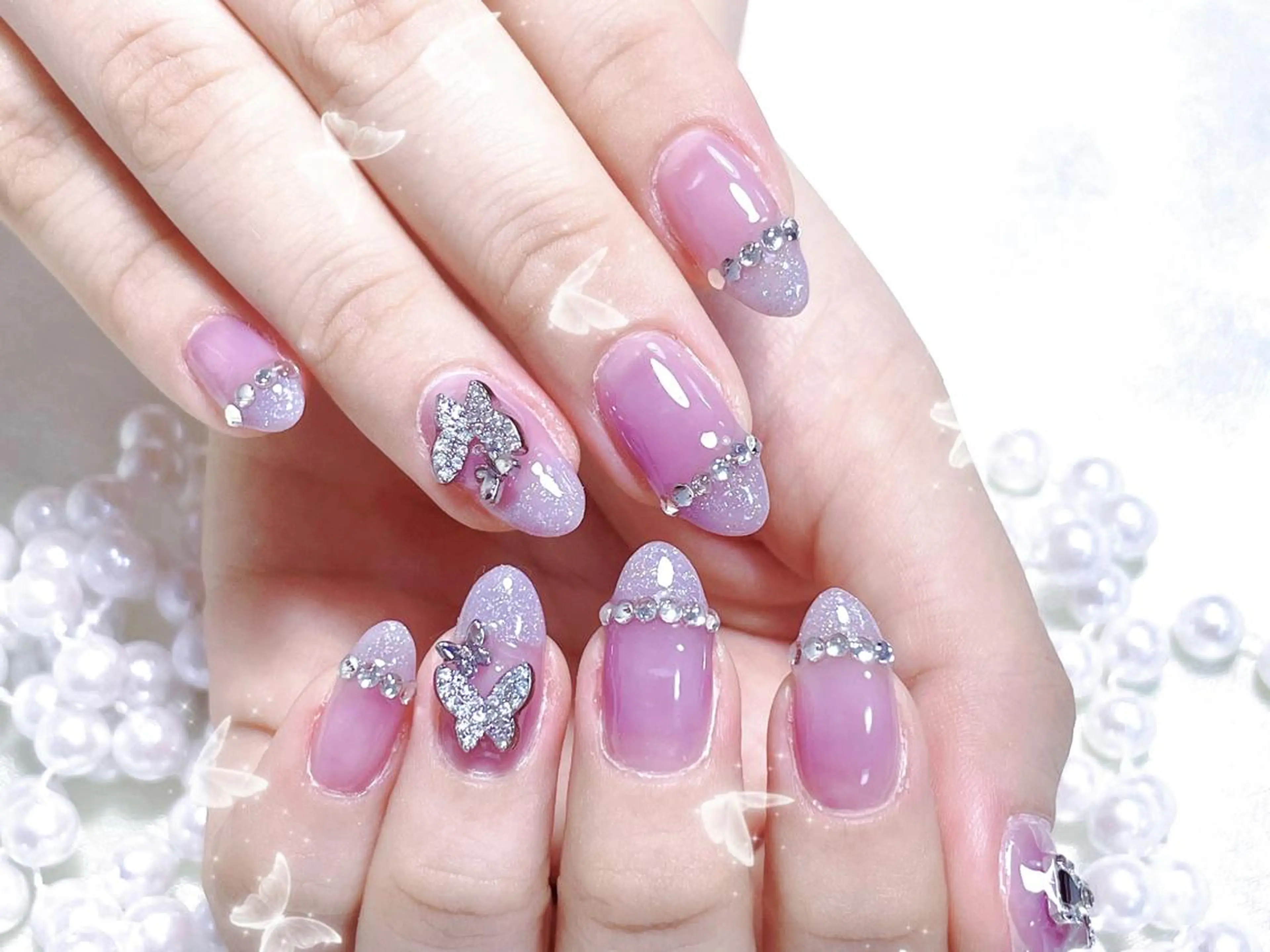 ネイル リリ 奈🎀のネイルデザイン