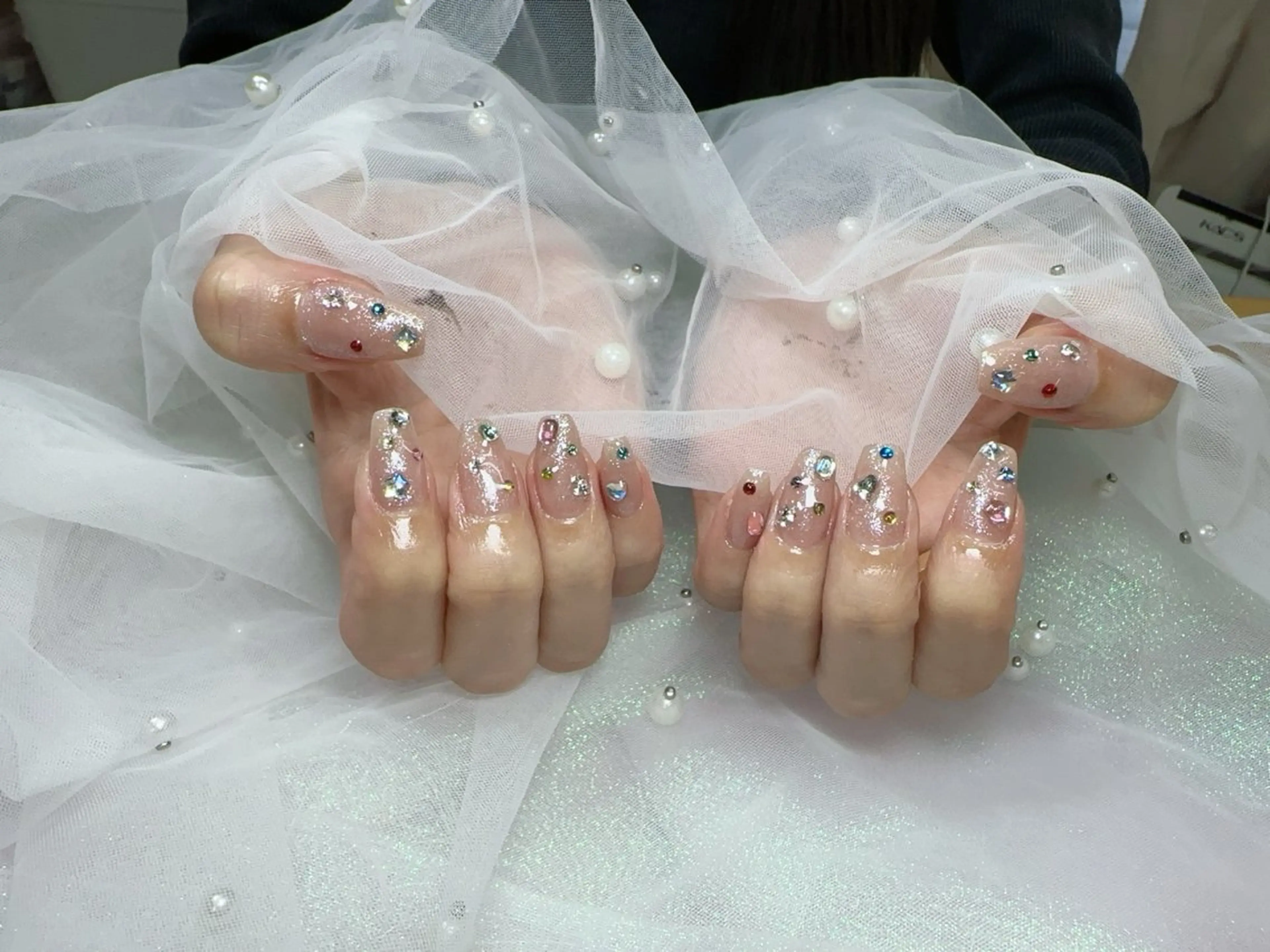 ネイル Hey🌈NAIL 長さ出し専門店のネイルデザイン