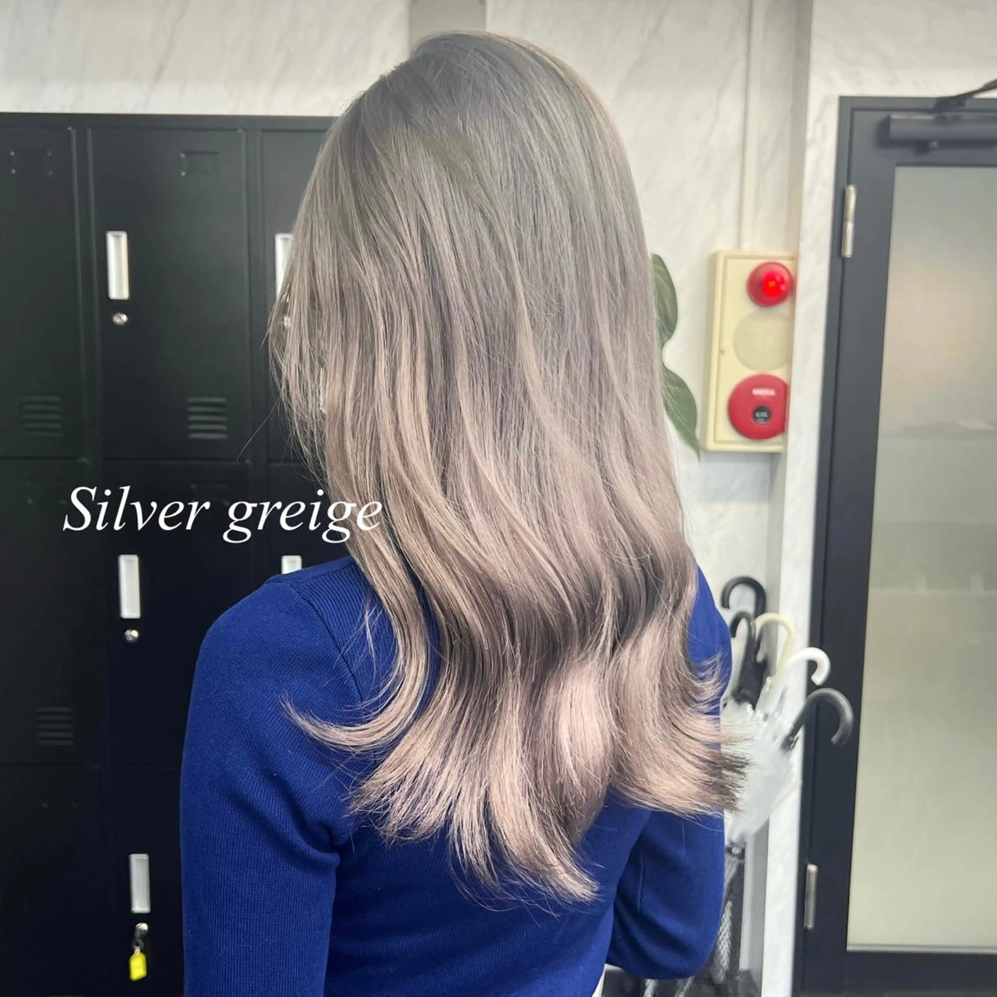 ロング カラー シールエクステ ハイトーンカラー エクステ ヘアカラー トリートメント シールエクステ特化 ハイトーン、NANAのヘアスタイル