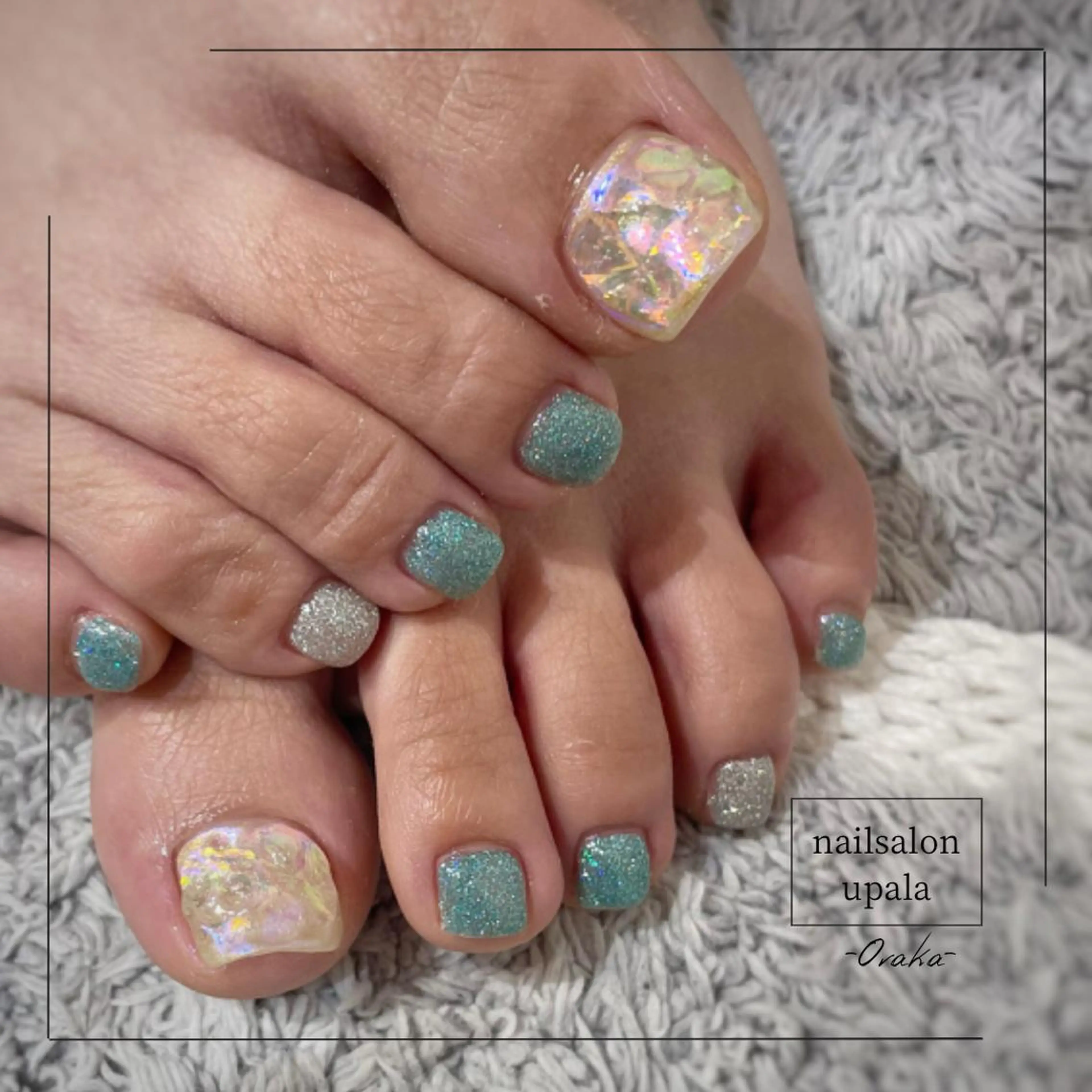 ネイル フラッシュネイル フットネイル 氷ネイル・うるうるネイル キラキラネイル ニュアンスネイル upala Mayukoのネイルデザイン