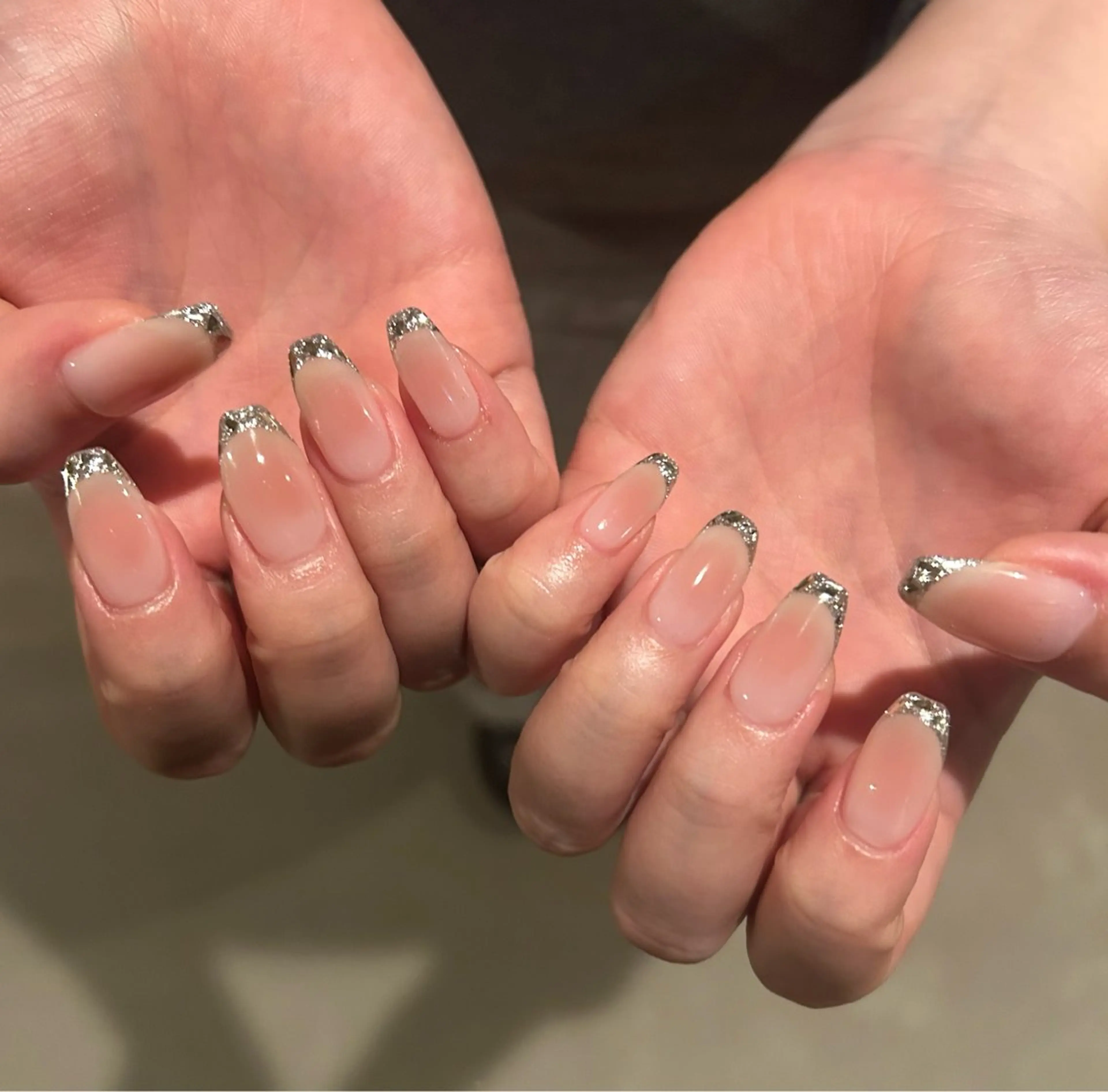 【ハンドジェル】フレンチ(ベースあり)ジェルオフ込の写真