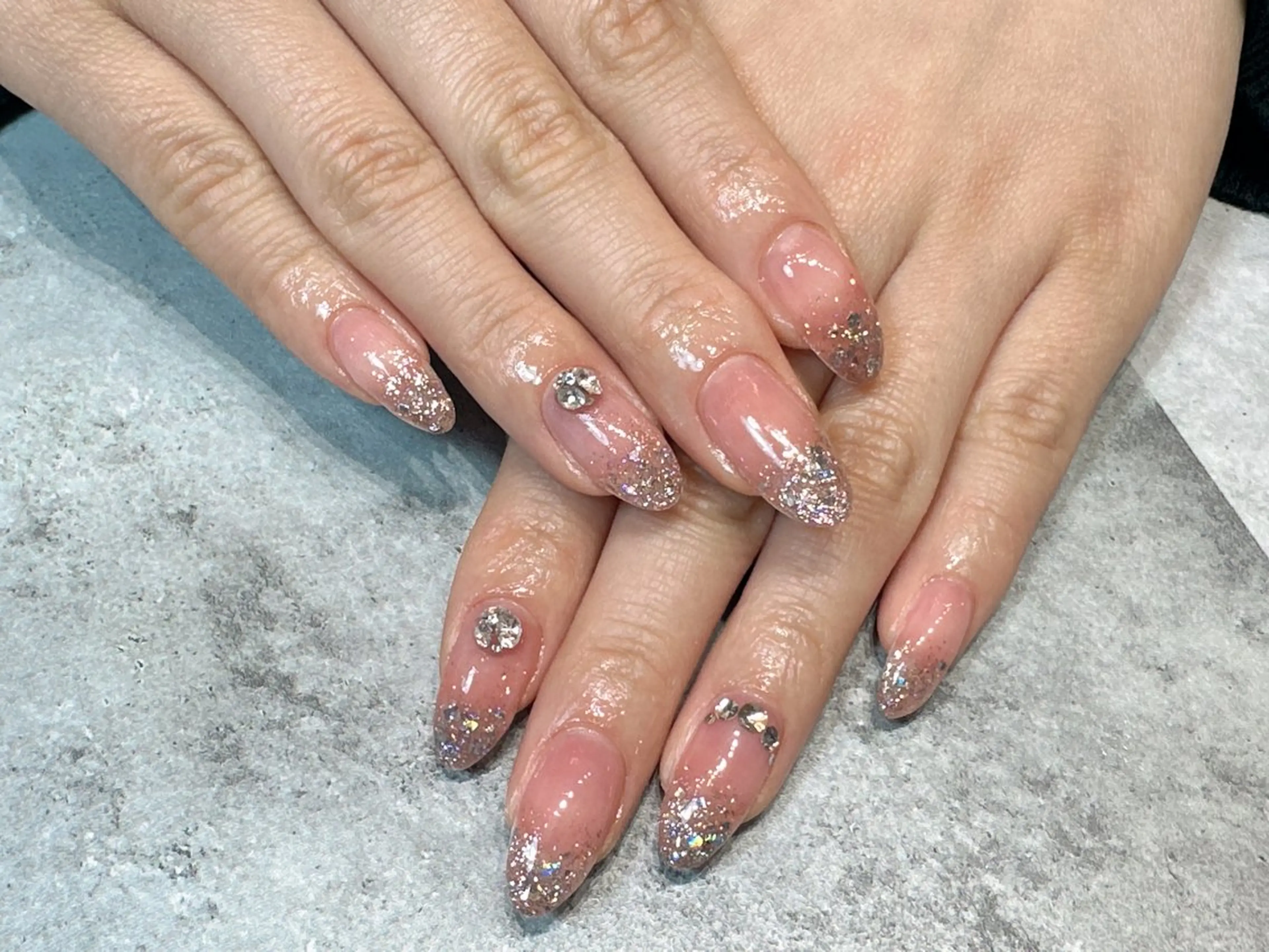 ネイル ハンドネイル salon de Tiaraのネイルデザイン