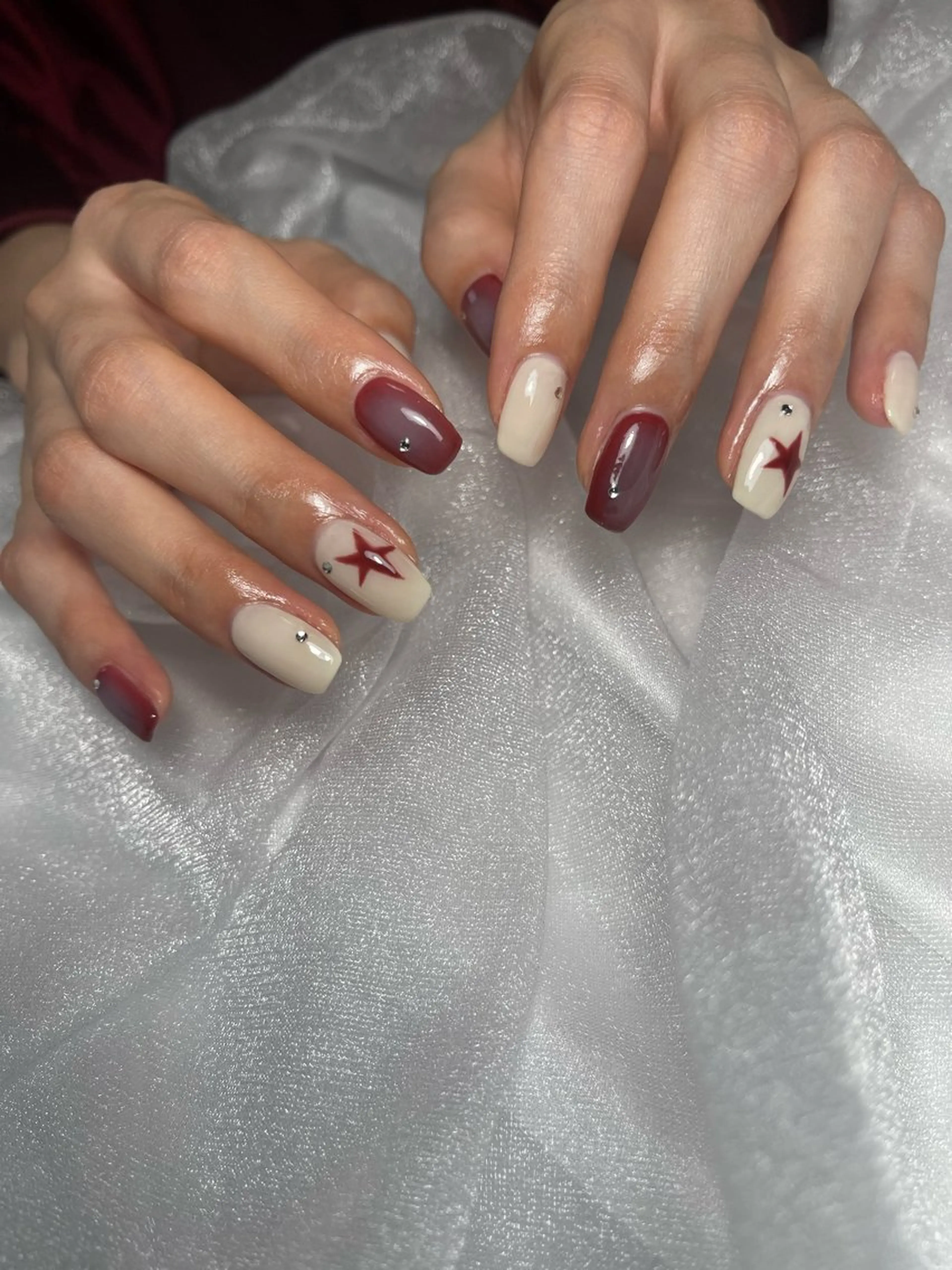 ネイル Ortus (ｵﾙﾄｩｽ)のネイルデザイン