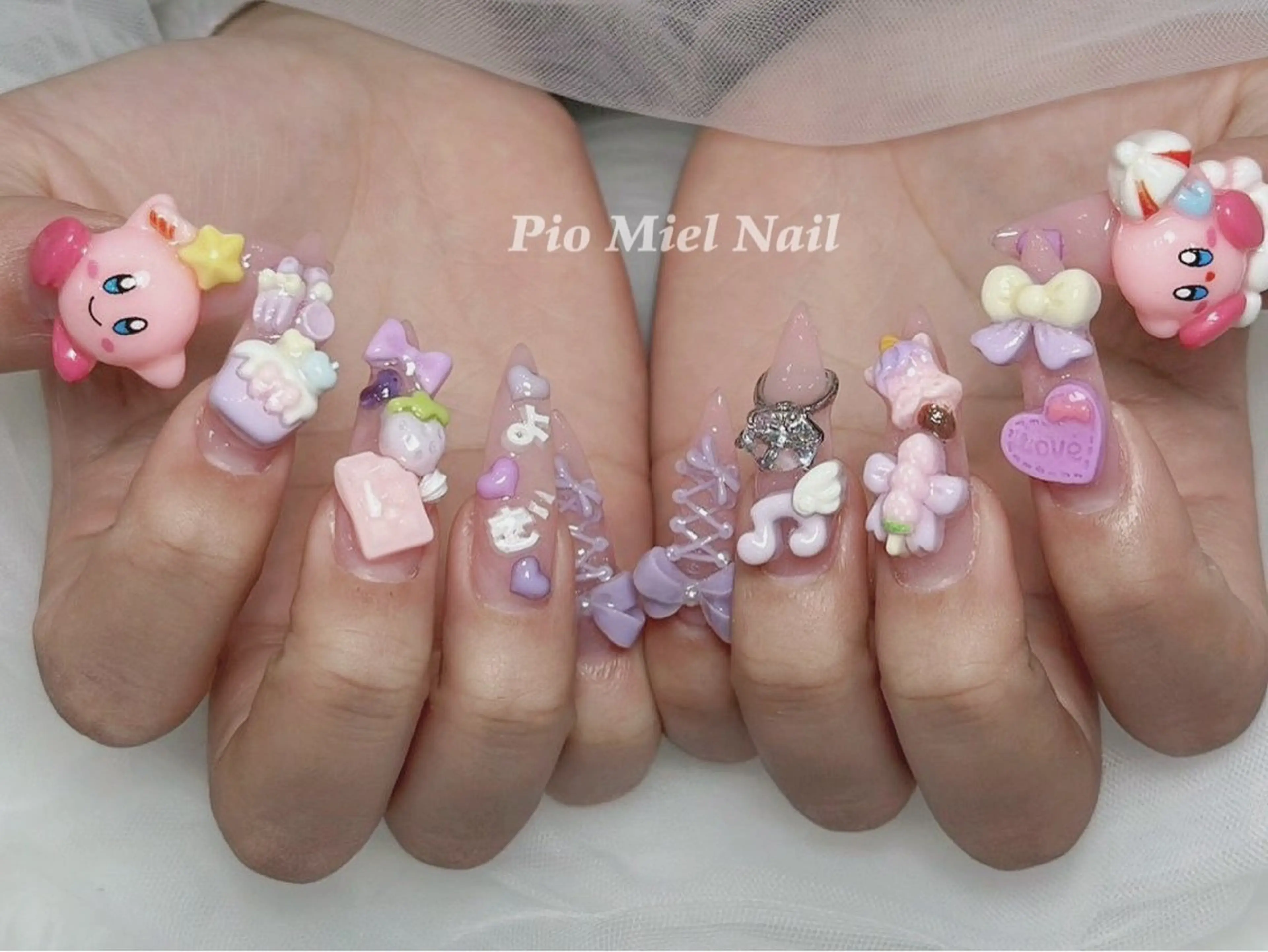 ネイル Pio Mielのネイルデザイン