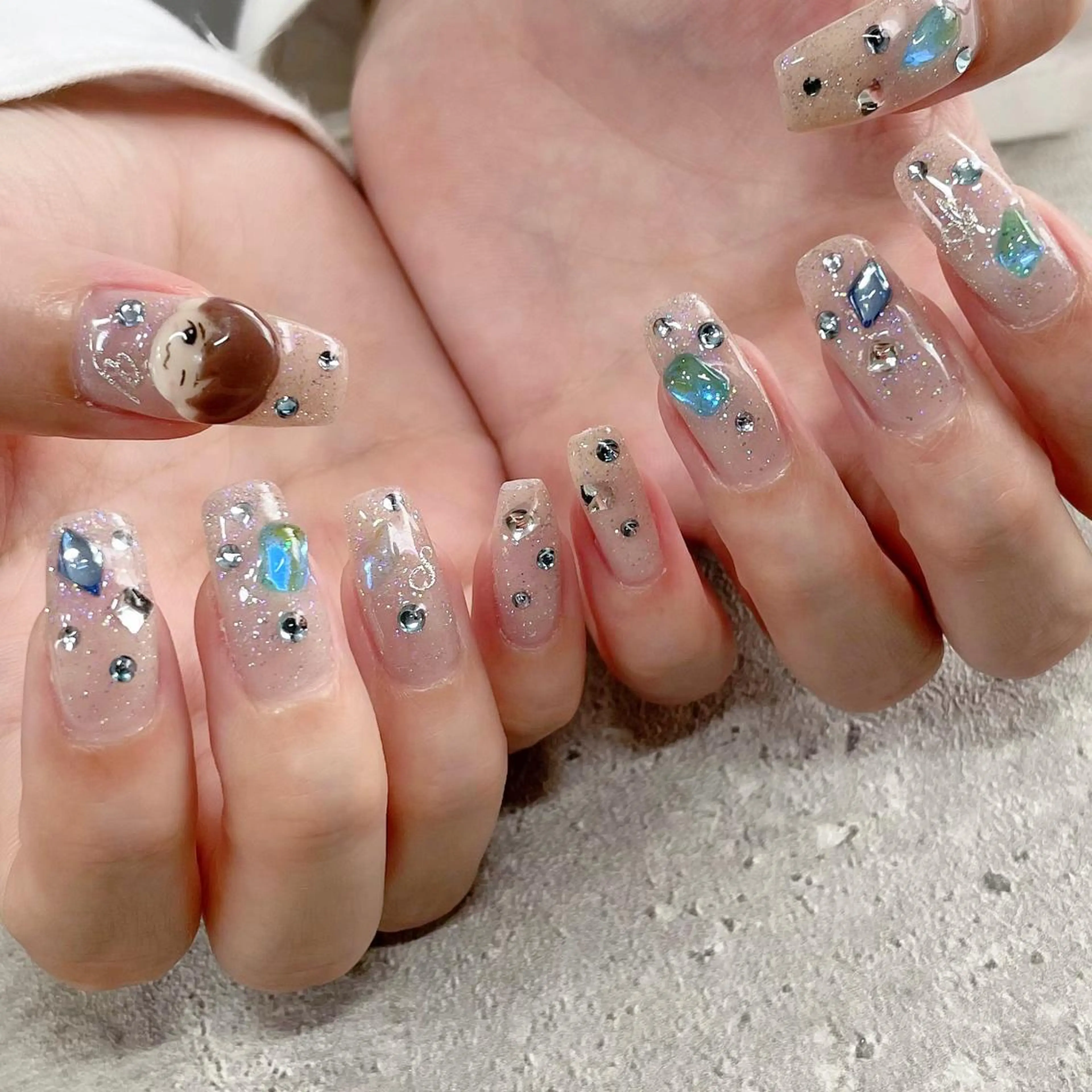 ネイル 東 千夏のネイルデザイン