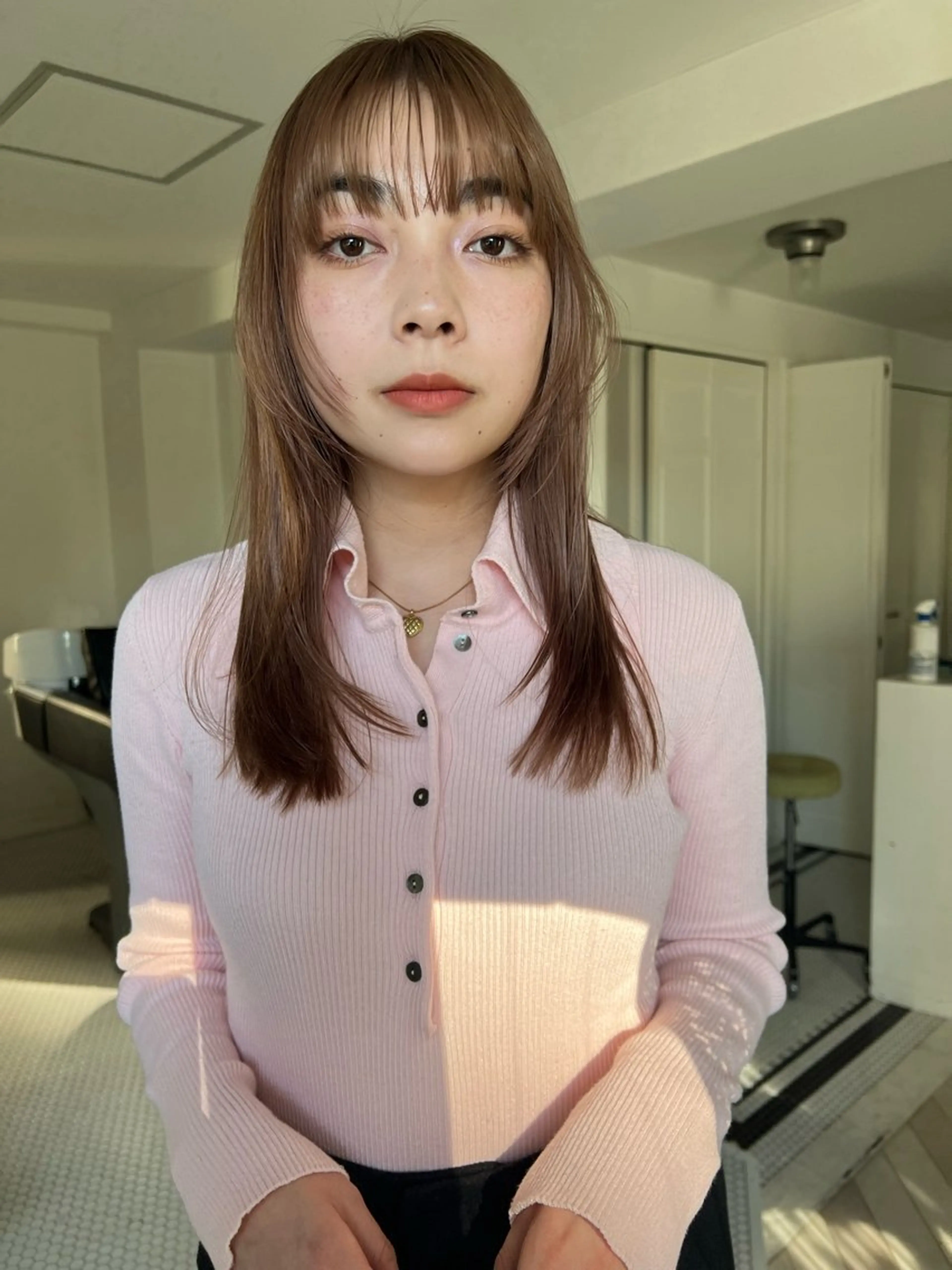 カラー ヘアカラー ブリーチカラー🎀 韓国風/寺門美優のヘアスタイル