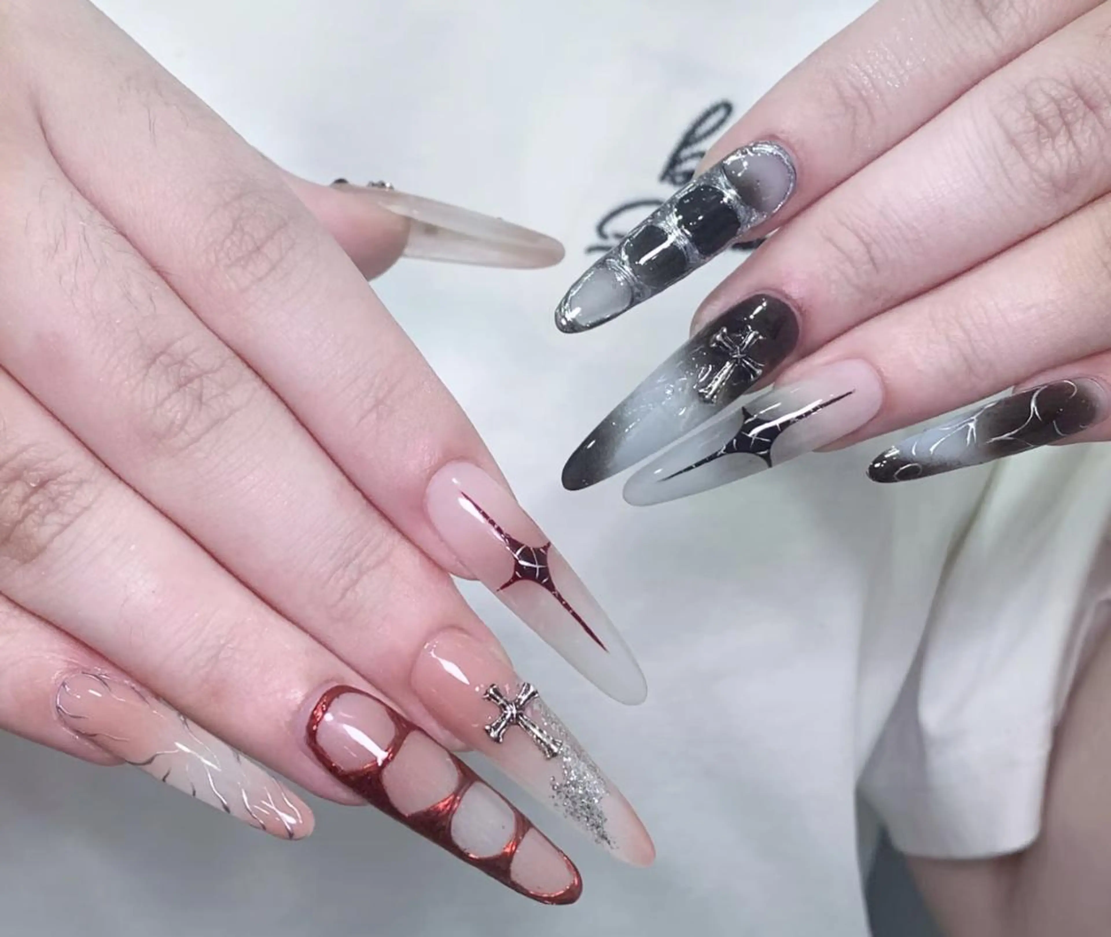 ネイル ハンドネイル ハンドケア 🍑 momo_nailのネイルデザイン