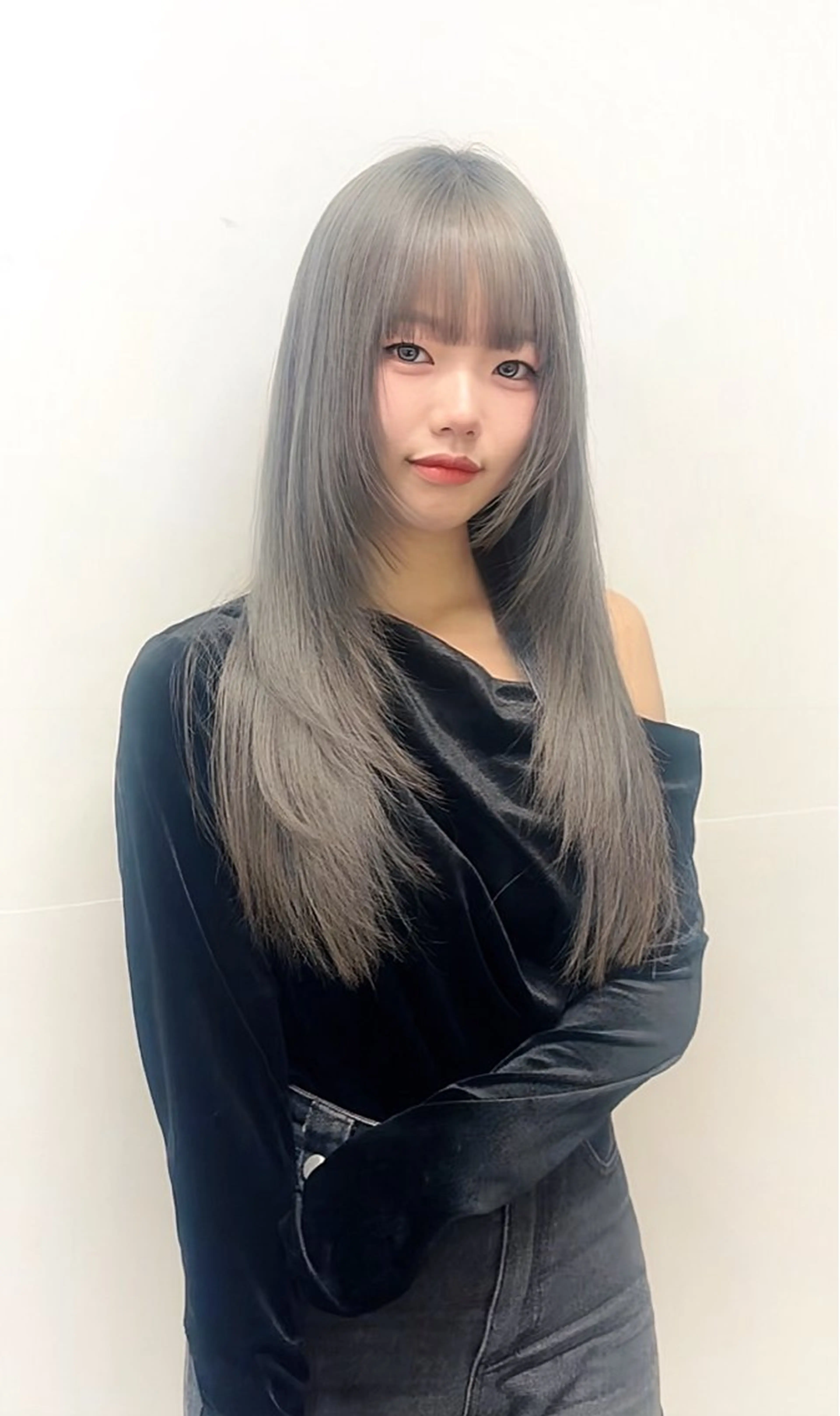 ロング カラー ヘアカラー トリートメント 透明感color / 韓国 /KANAのヘアスタイル