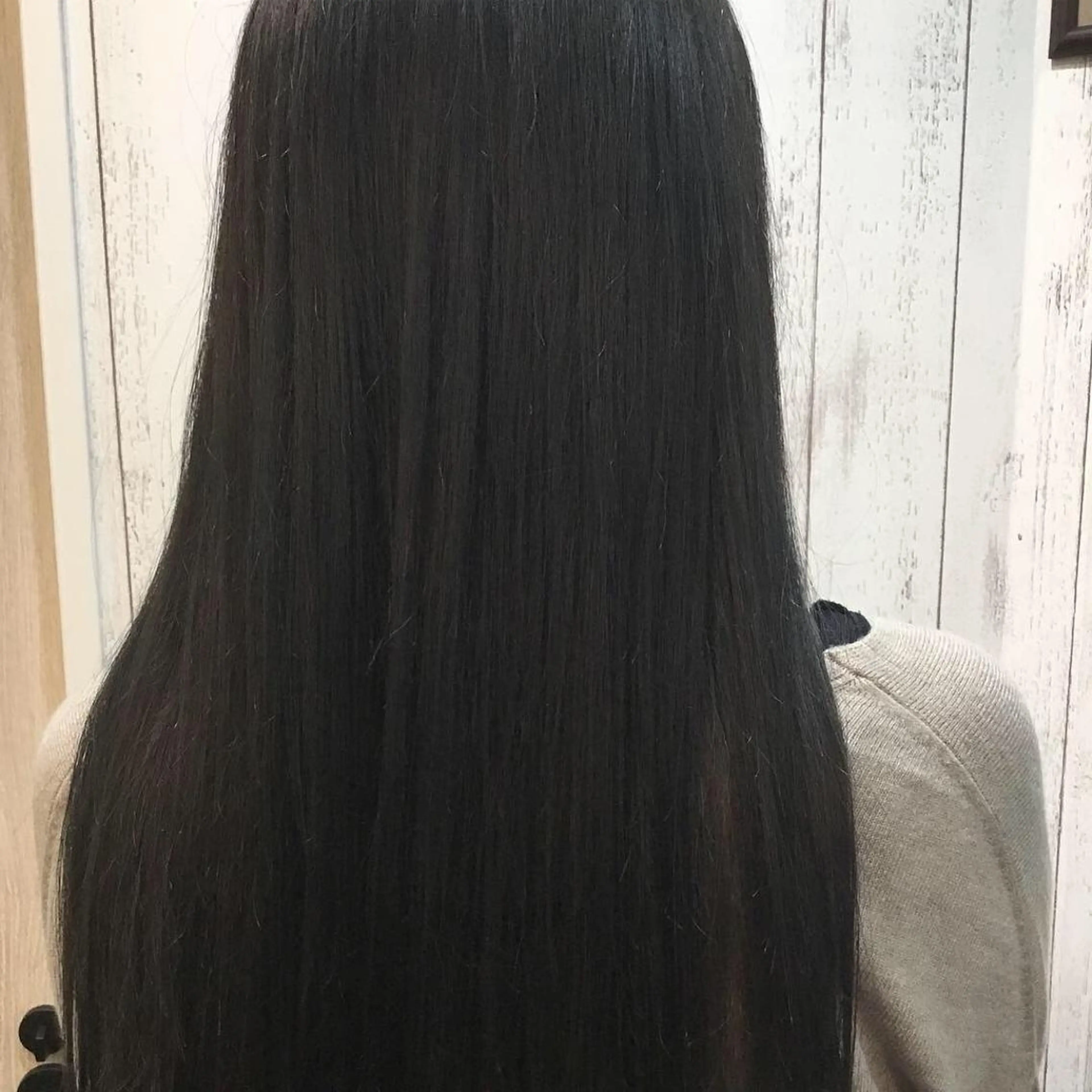 ロング カラー embrace エンブレイスのヘアスタイル