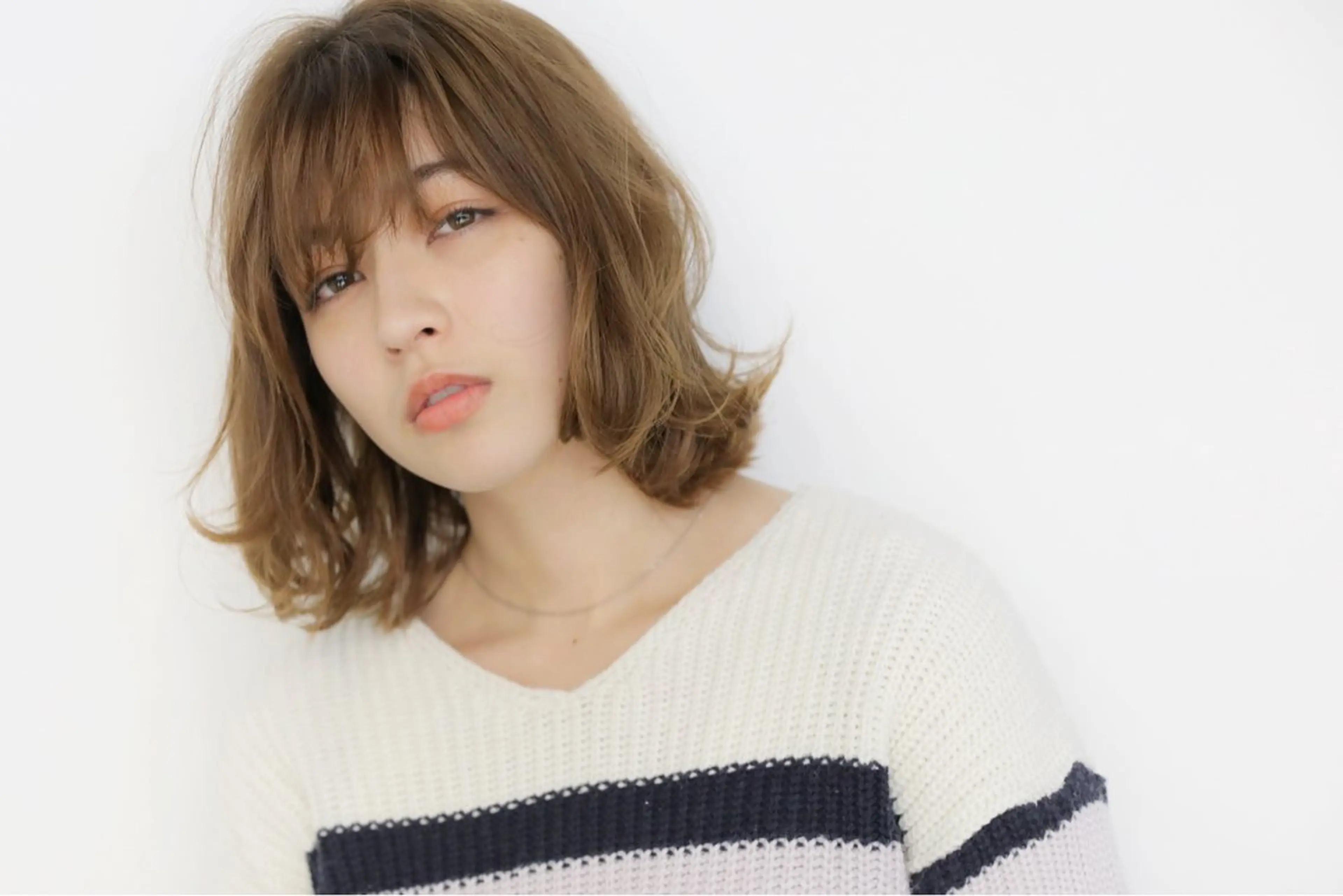 ミディアム ハイライト 髪質改善 小顔カット Endearing 銀座/レイヤーカットのヘアスタイル