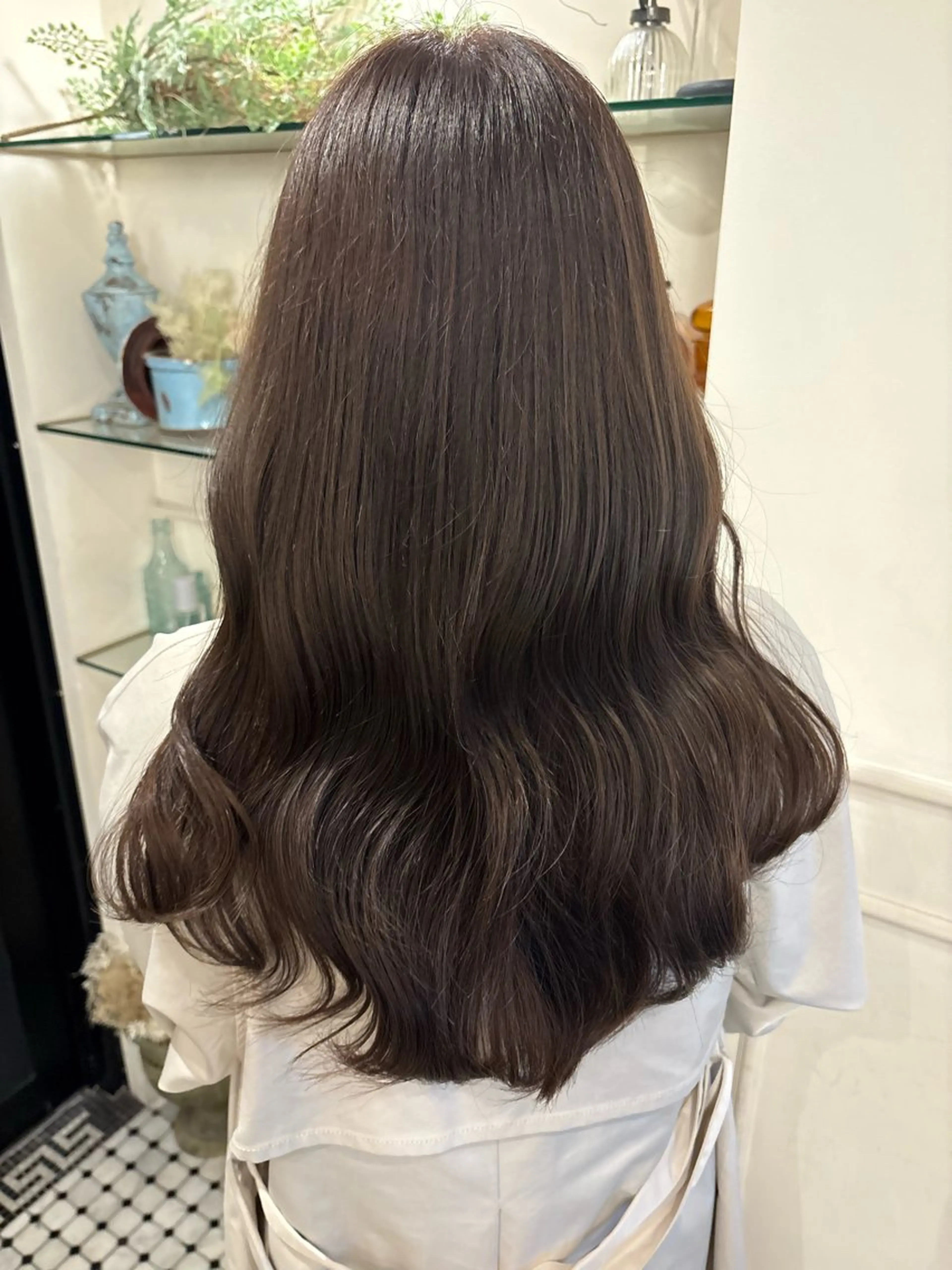 ロング カラー Konomura Neneのヘアスタイル