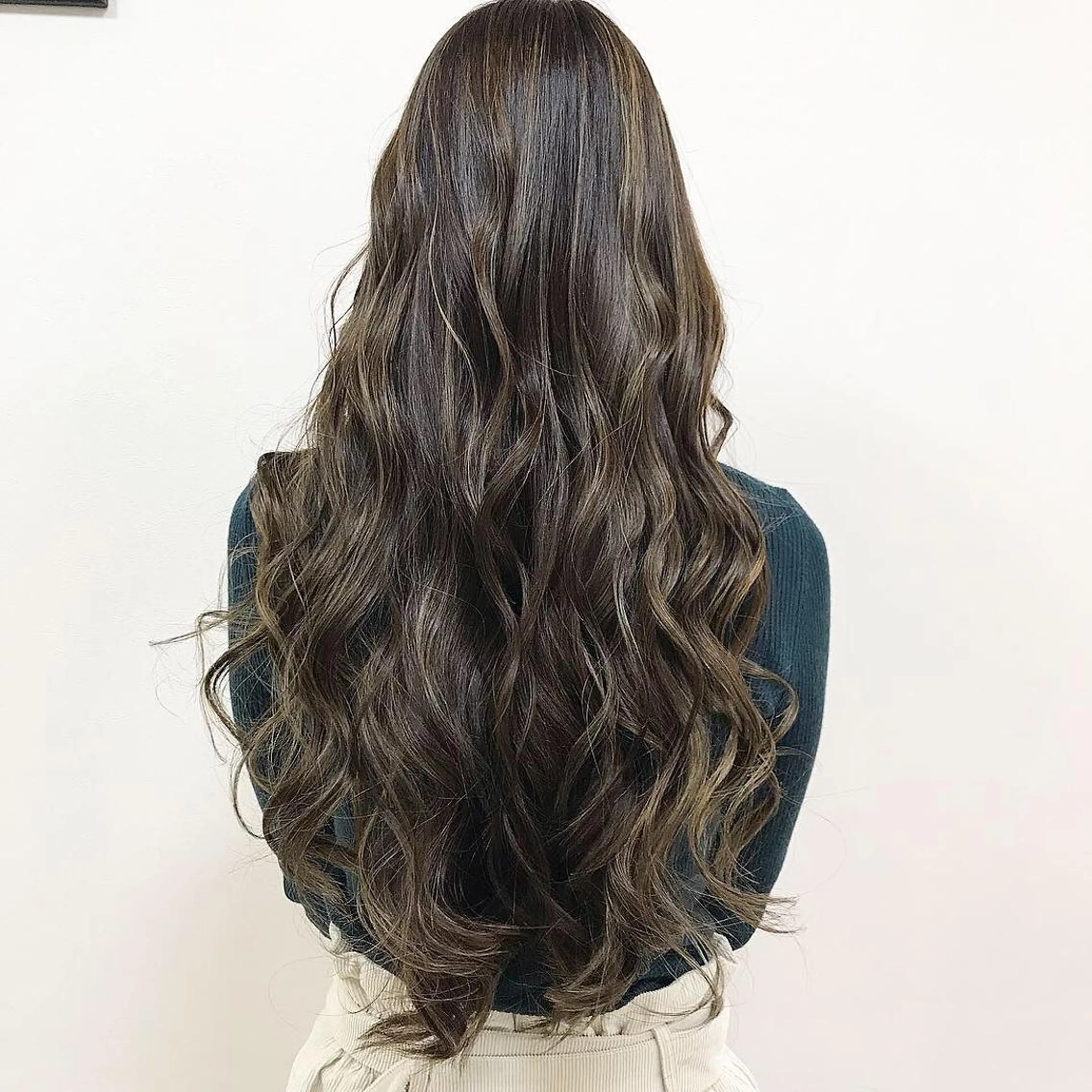 ロング カラー カット ヘアカラー トリートメント Lien 深井店のヘアスタイル