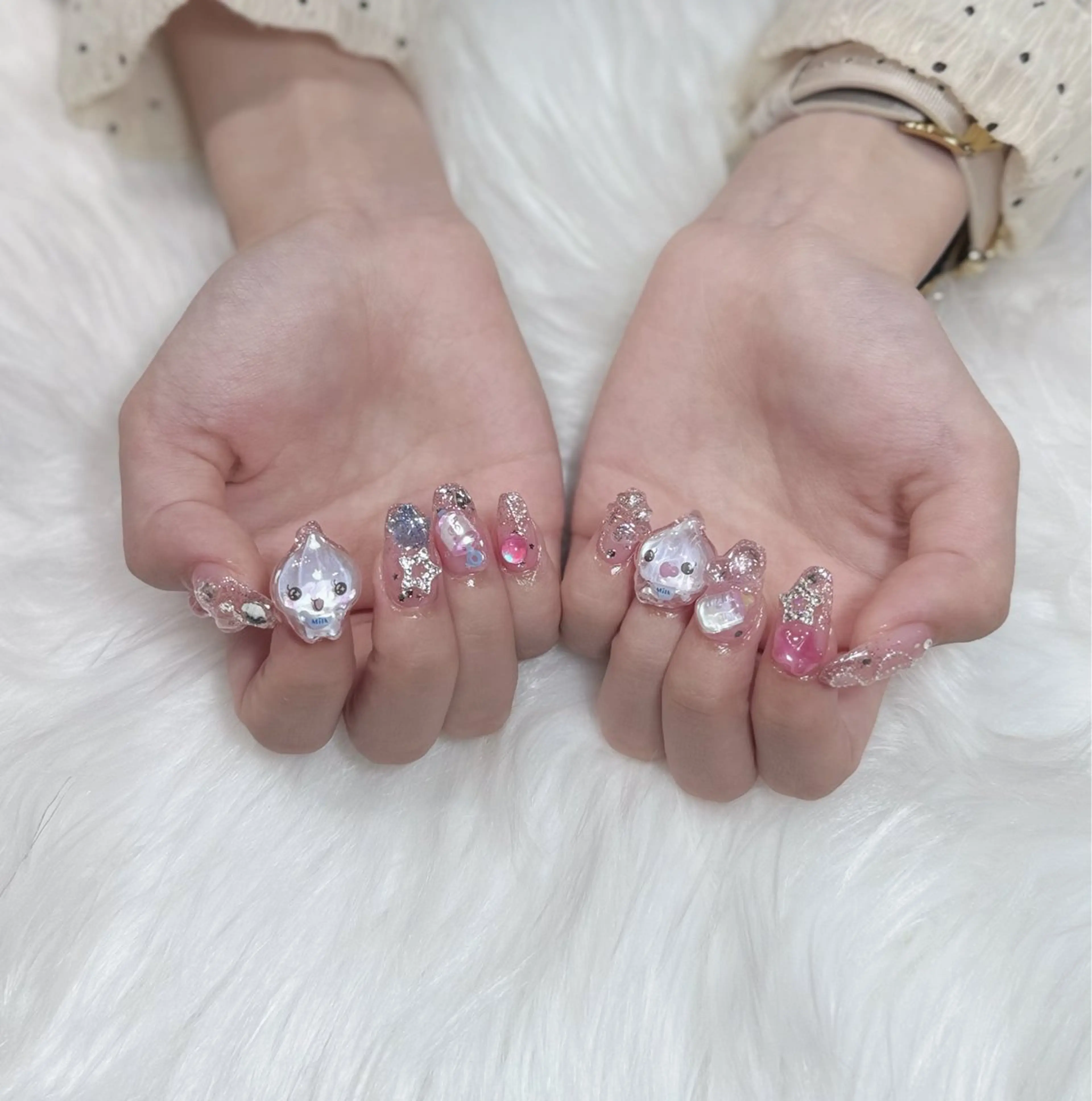 ネイル オーロラネイル チークネイル フットネイル フレンチネイル ジェルネイル ハンドネイル Nichi Nailsのネイルデザイン